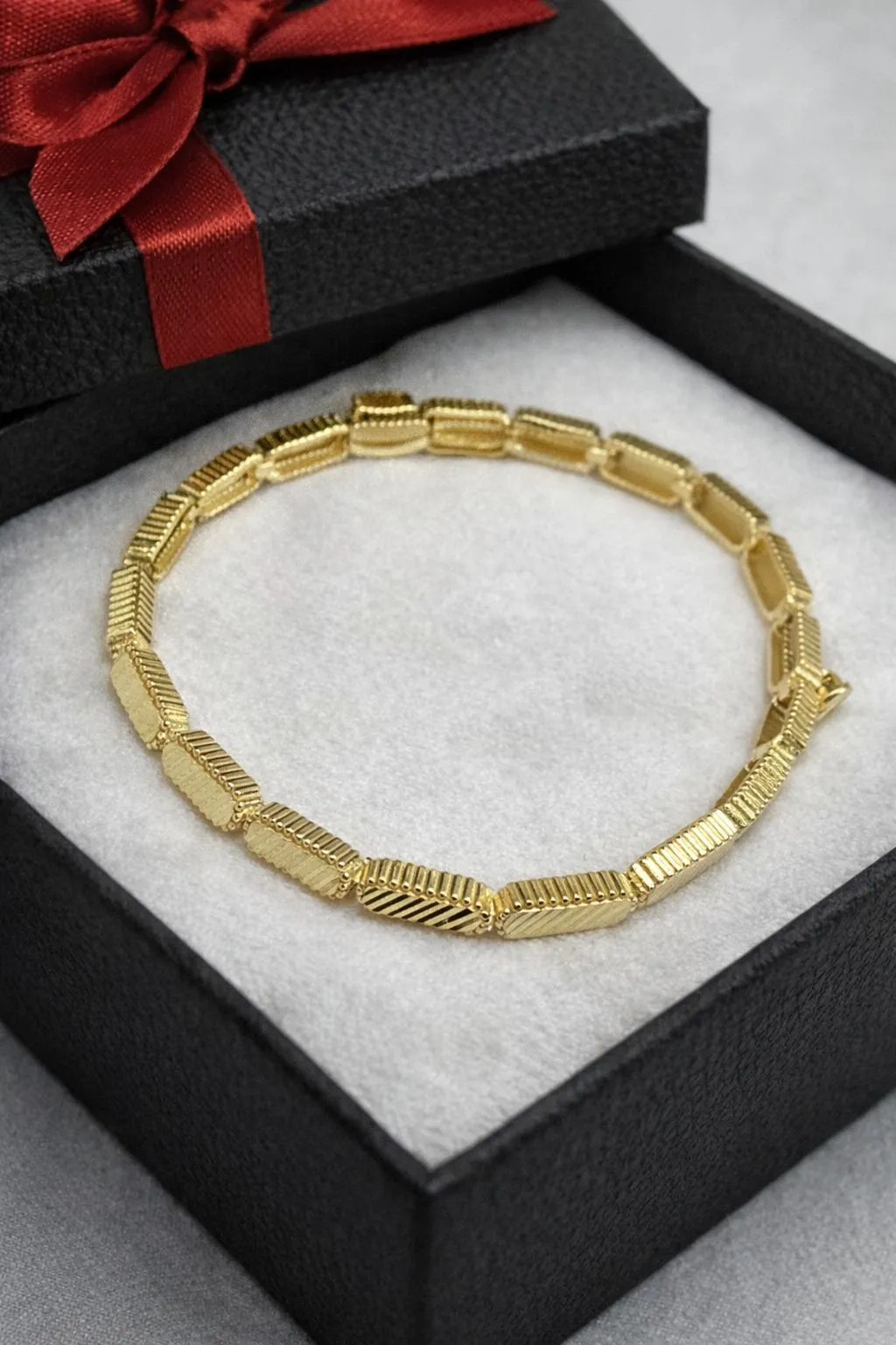 Favori Marka Kalemli İtalyan Model Bileklik