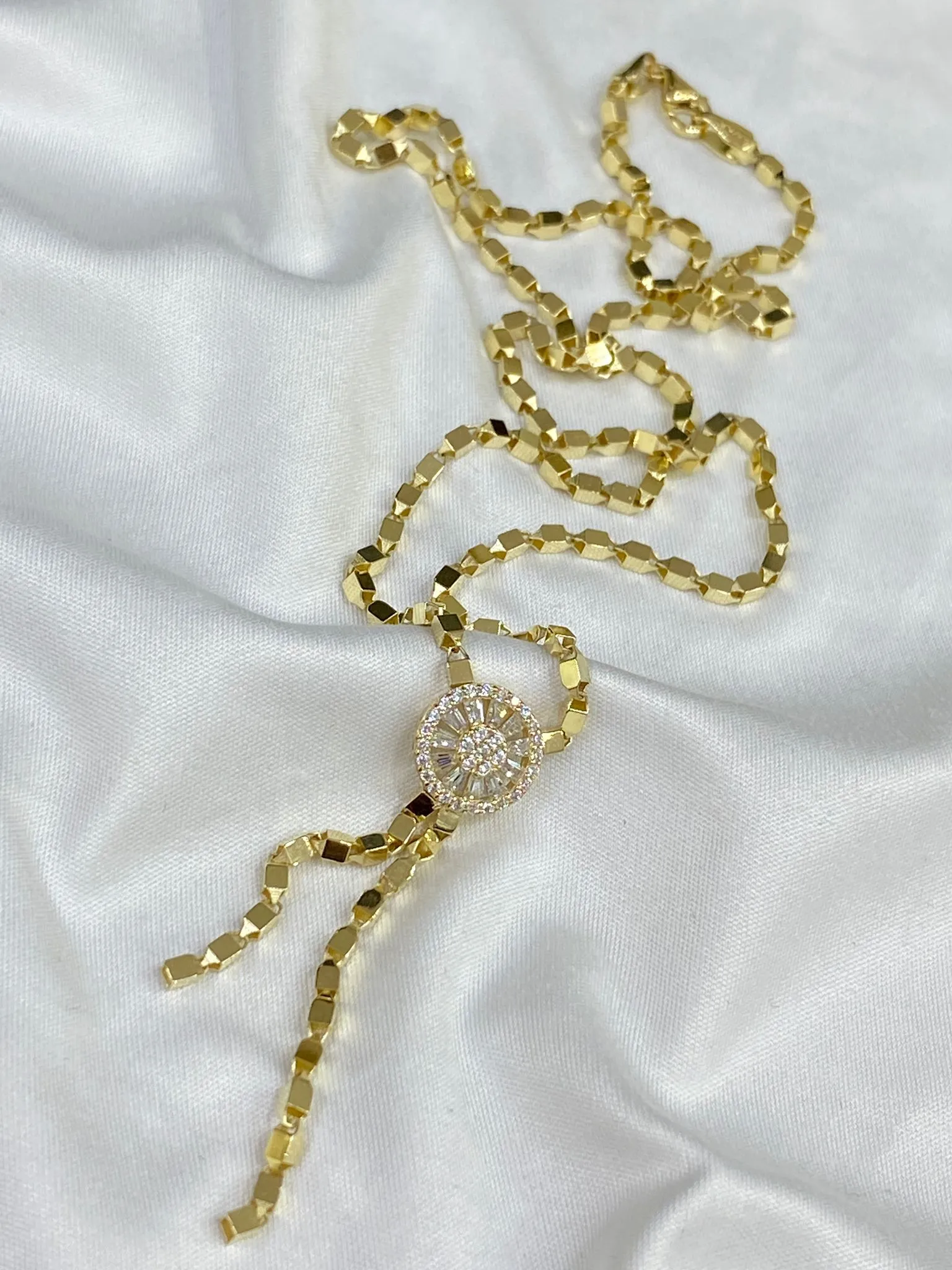 Favori Marka İtalyan Model Kolye