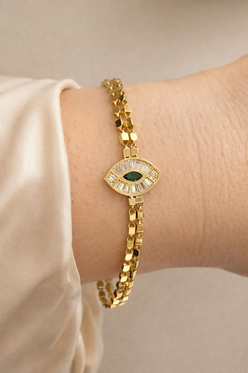 Favori Marka İtalyan Model Bileklik