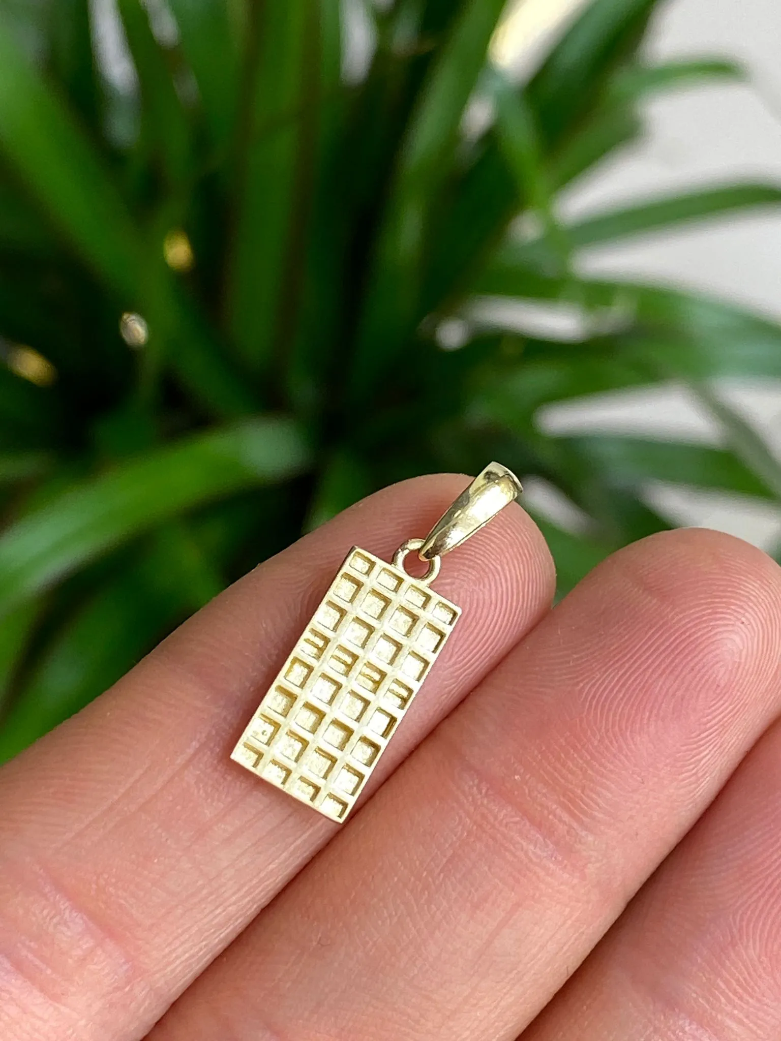 Favori Marka Külçe Model Uç