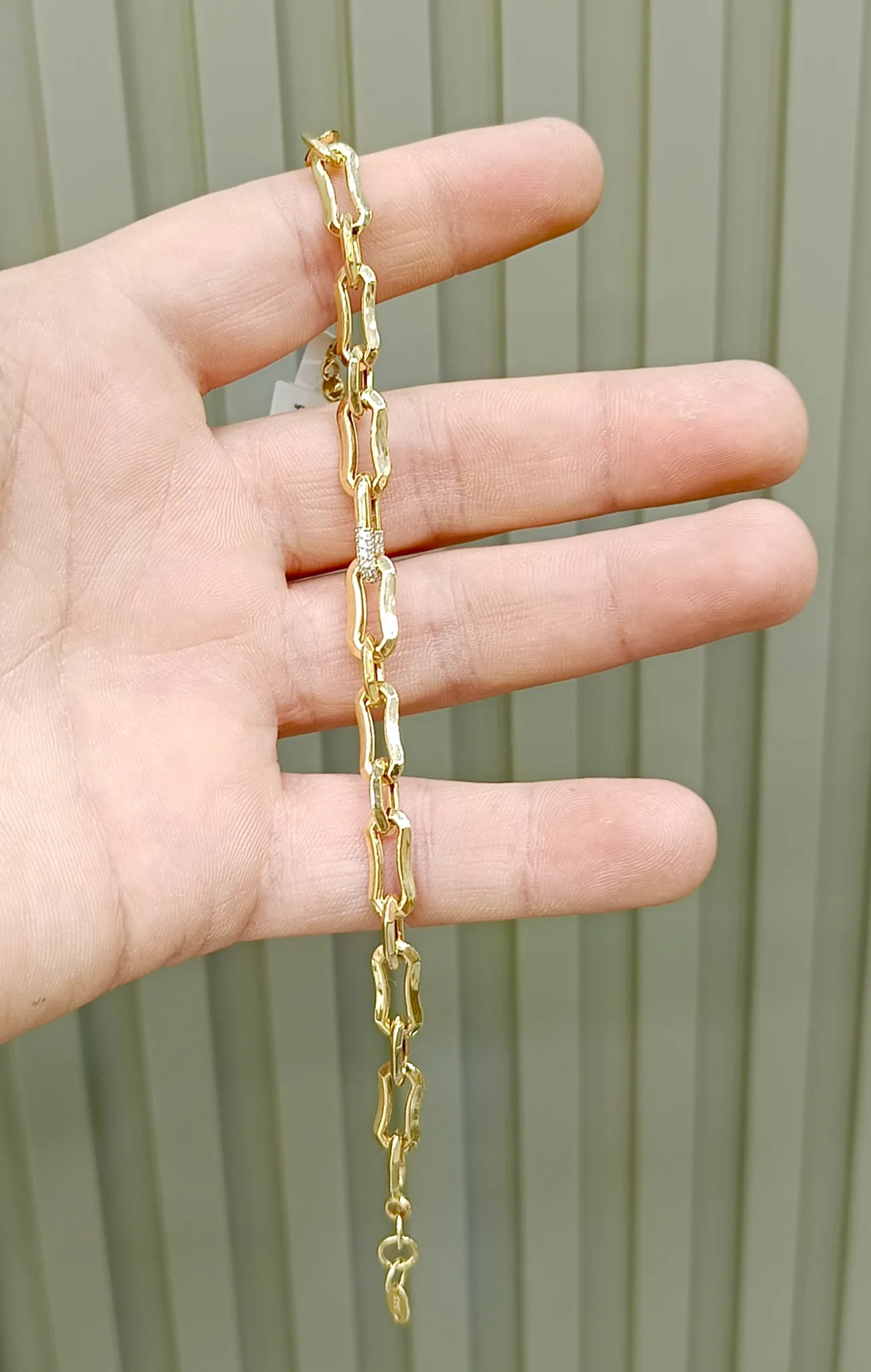 Favori Marka İtalyan Model Taşlı Bileklik