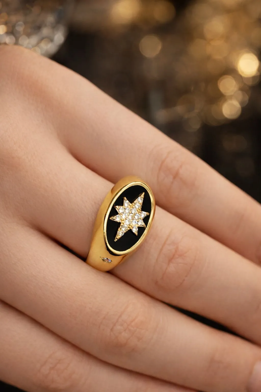 Favori Marka Mineli İtalyan Model Yüzük