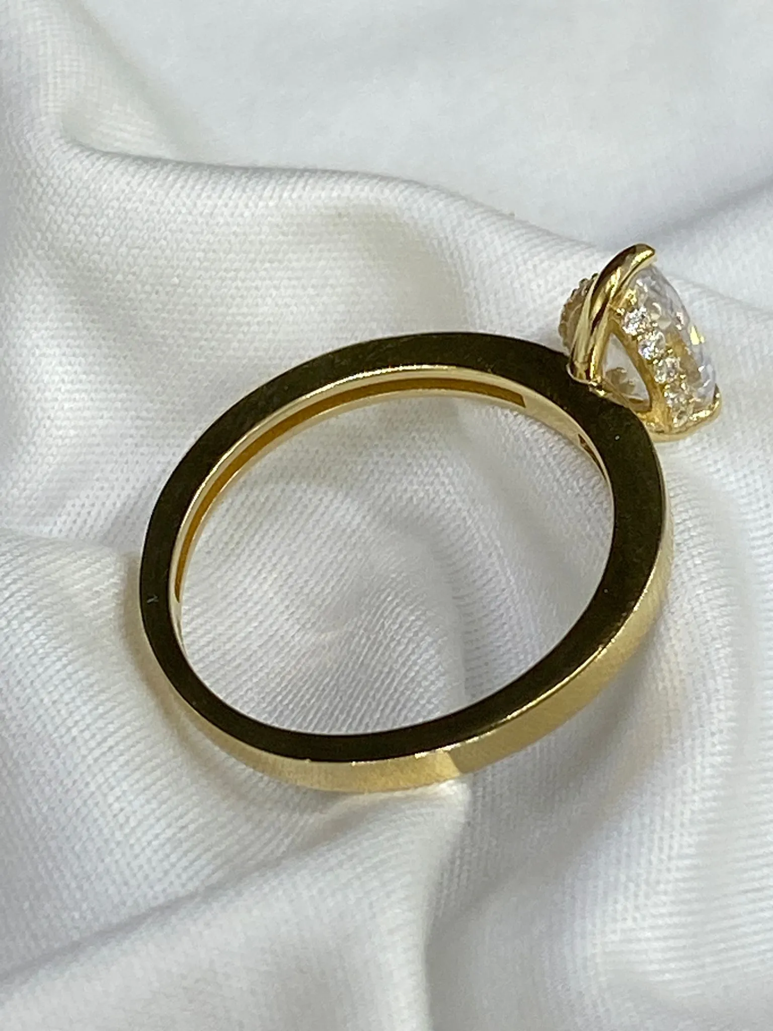 Favori Marka Damla Model Yüzük