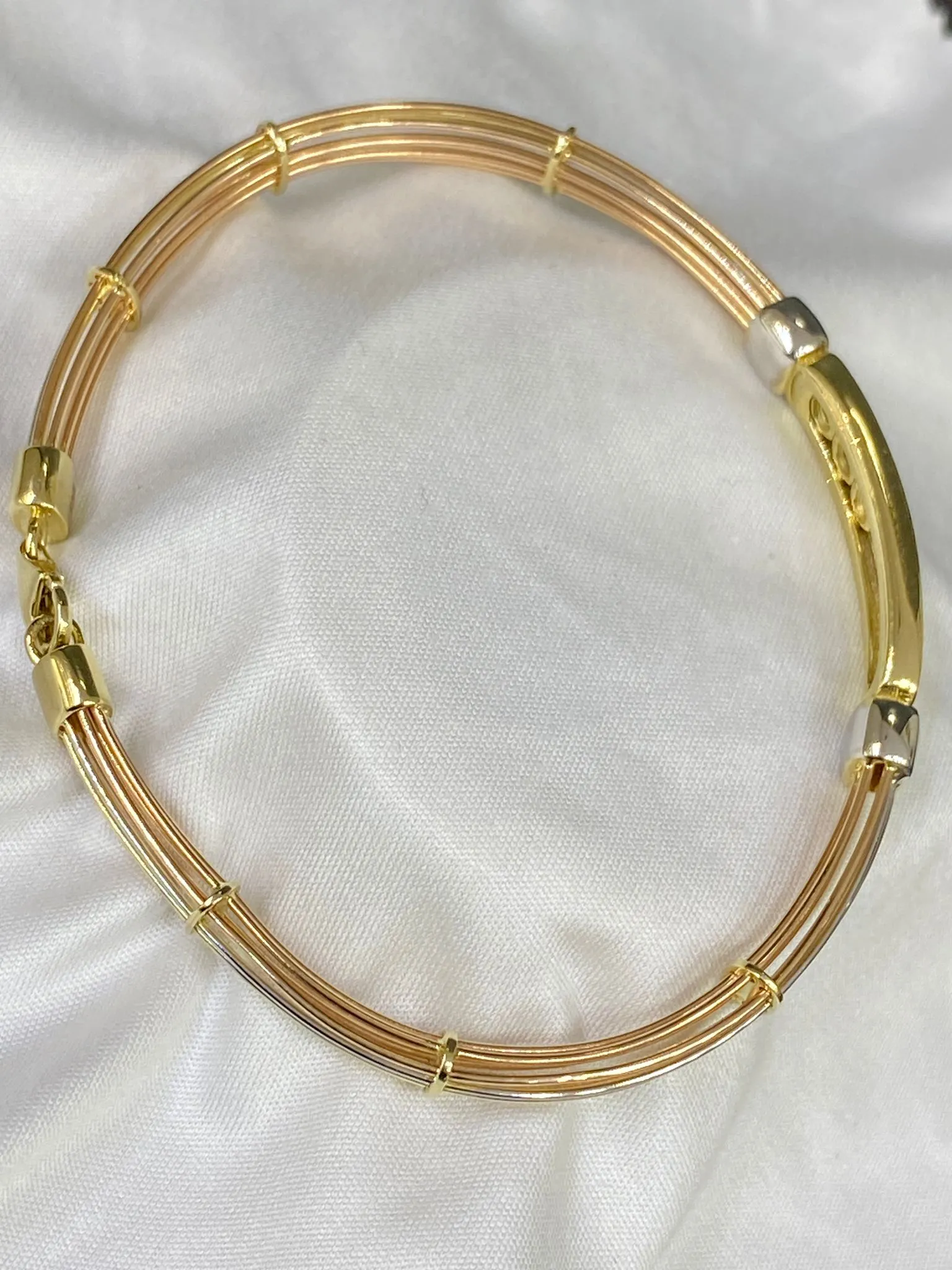 Favori Marka Messika Model Kelepçe