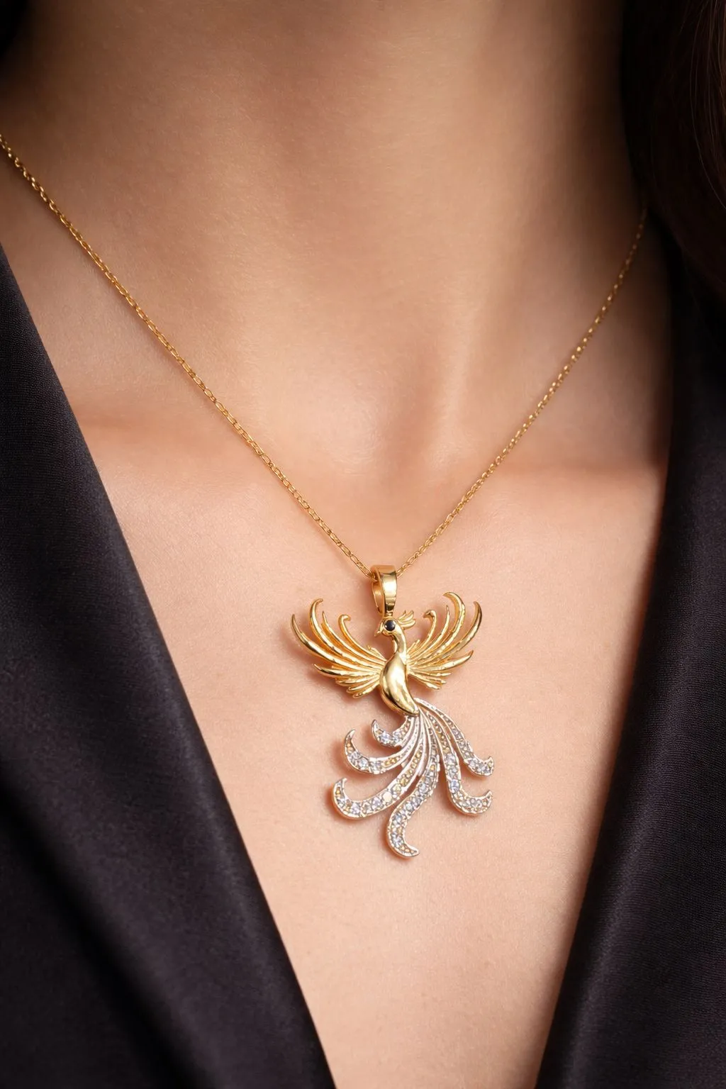 Favori Marka Anka Kuşu Model Kolye