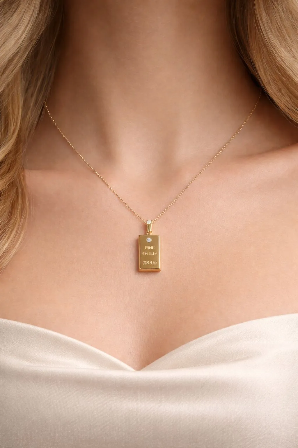 Favori Marka Külçe Model Kolye