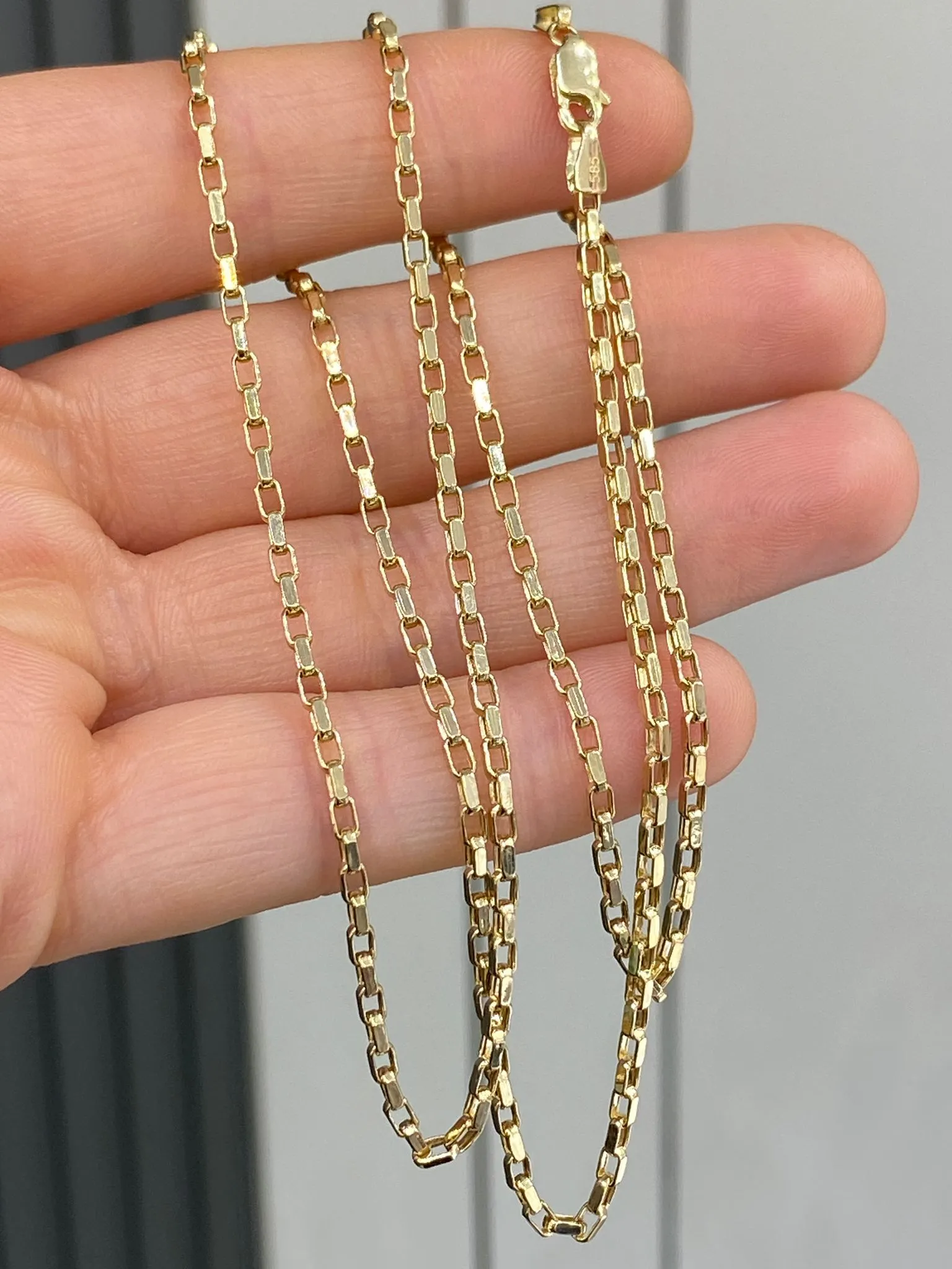 Favori Marka Kare Doc Model Zincir 60 Cm