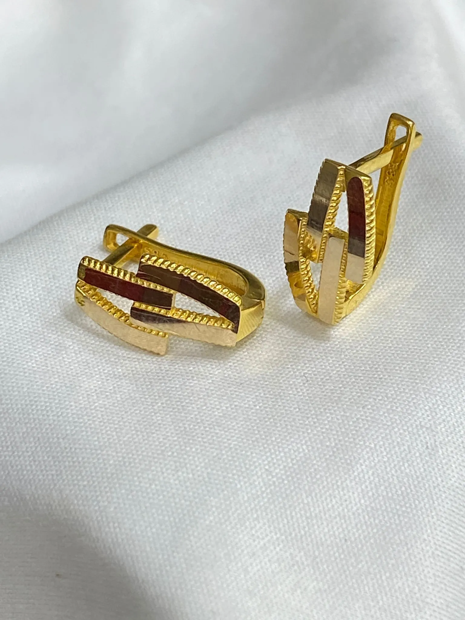 Favori Marka İtalyan Model Küpe