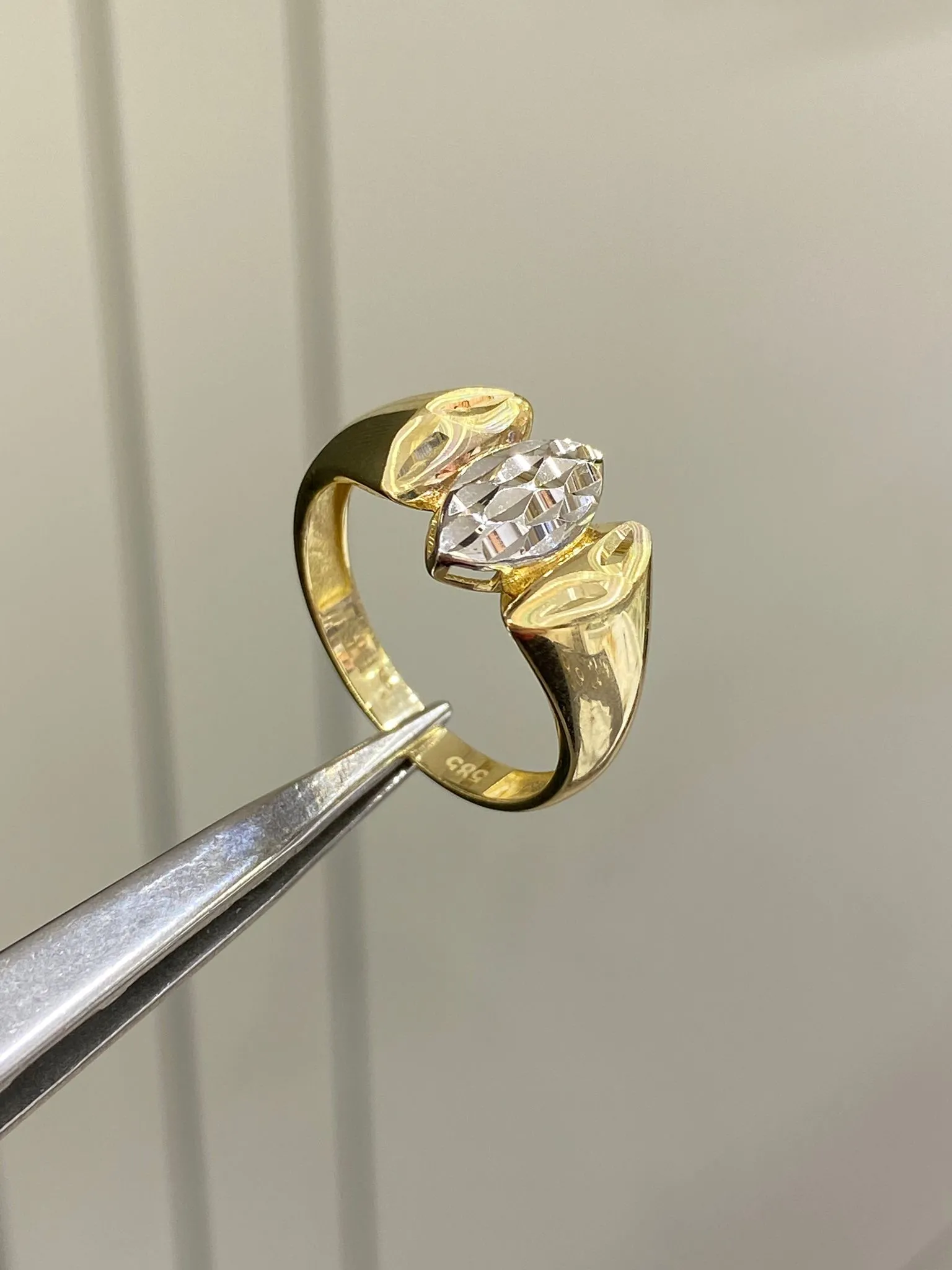 Favori Marka İtalyan Model 