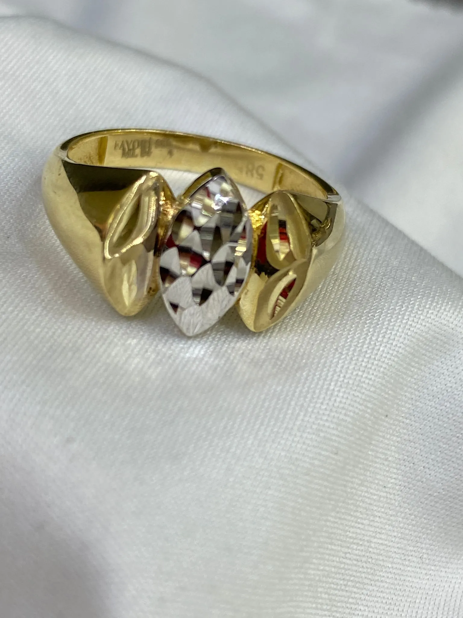 Favori Marka İtalyan Model 