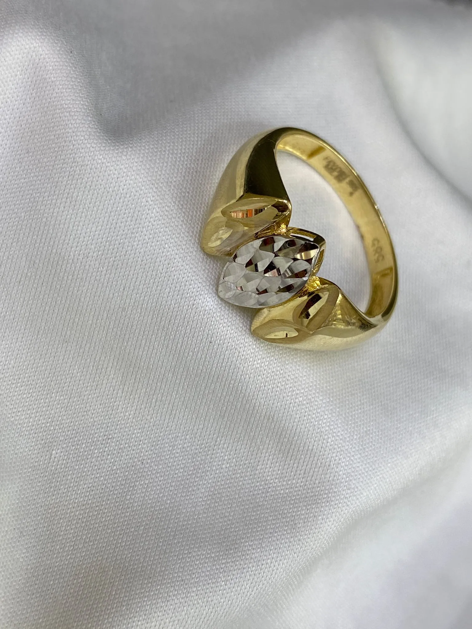 Favori Marka İtalyan Model 