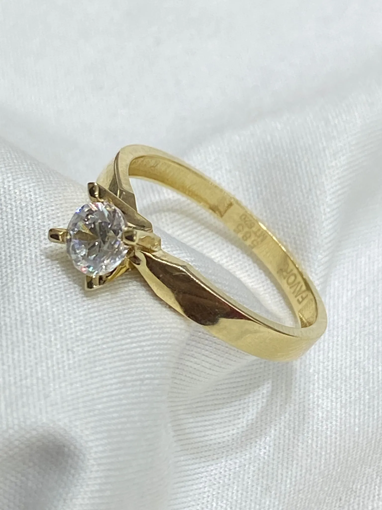 Favori Marka Tektaş Model Yüzük