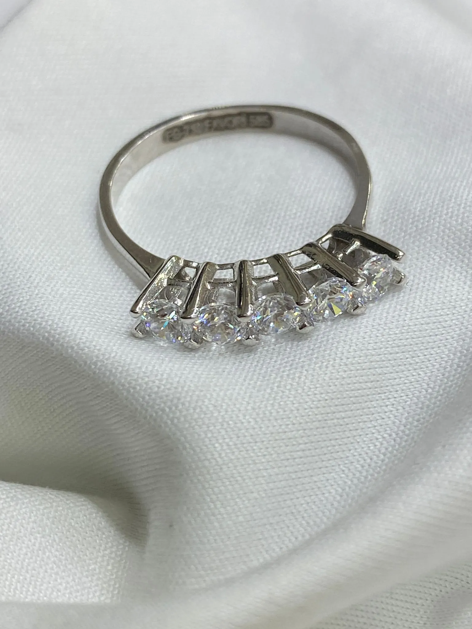 Favori Marka Beştaş Model Yüzük