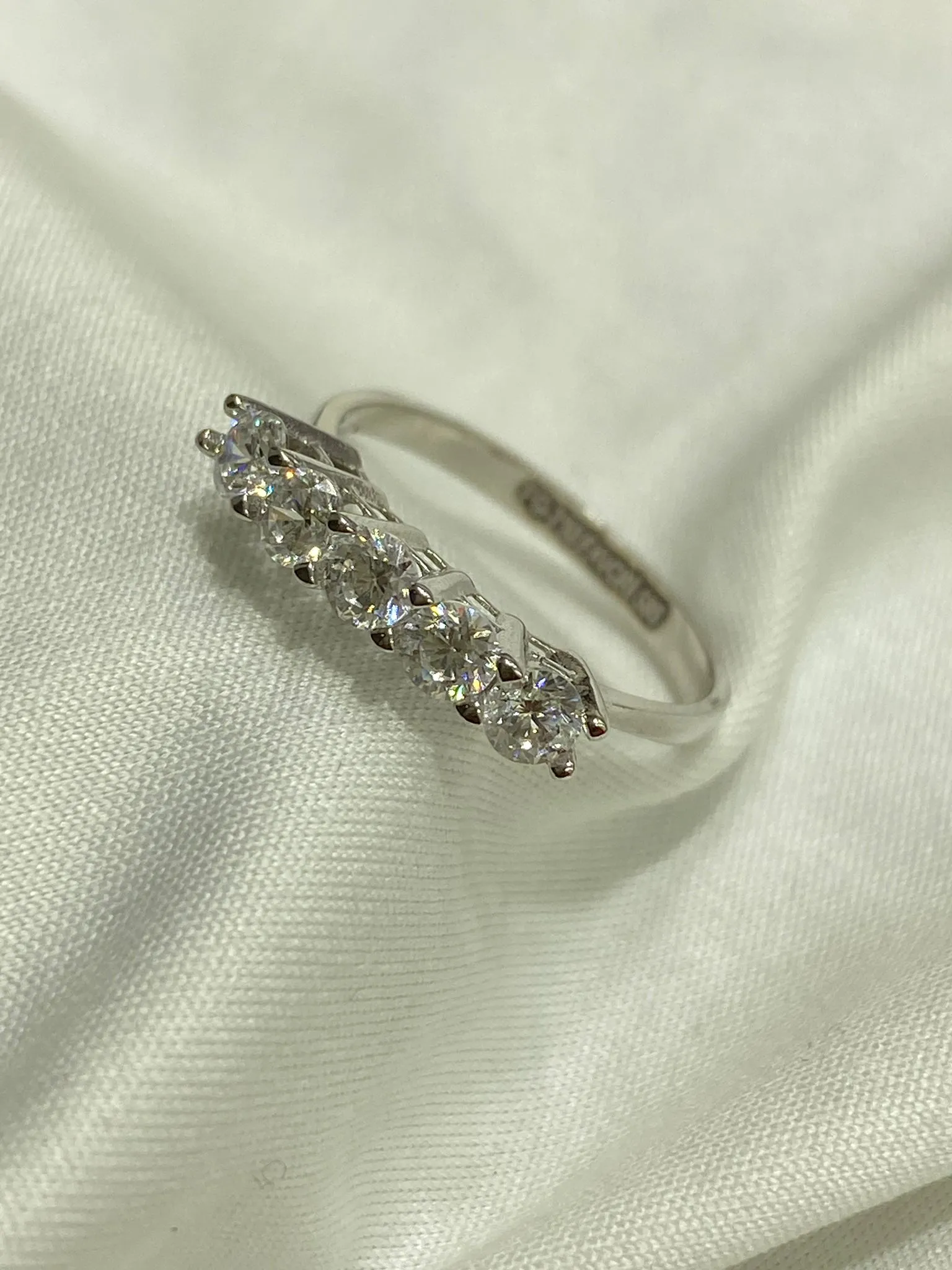 Favori Marka Beştaş Model Yüzük