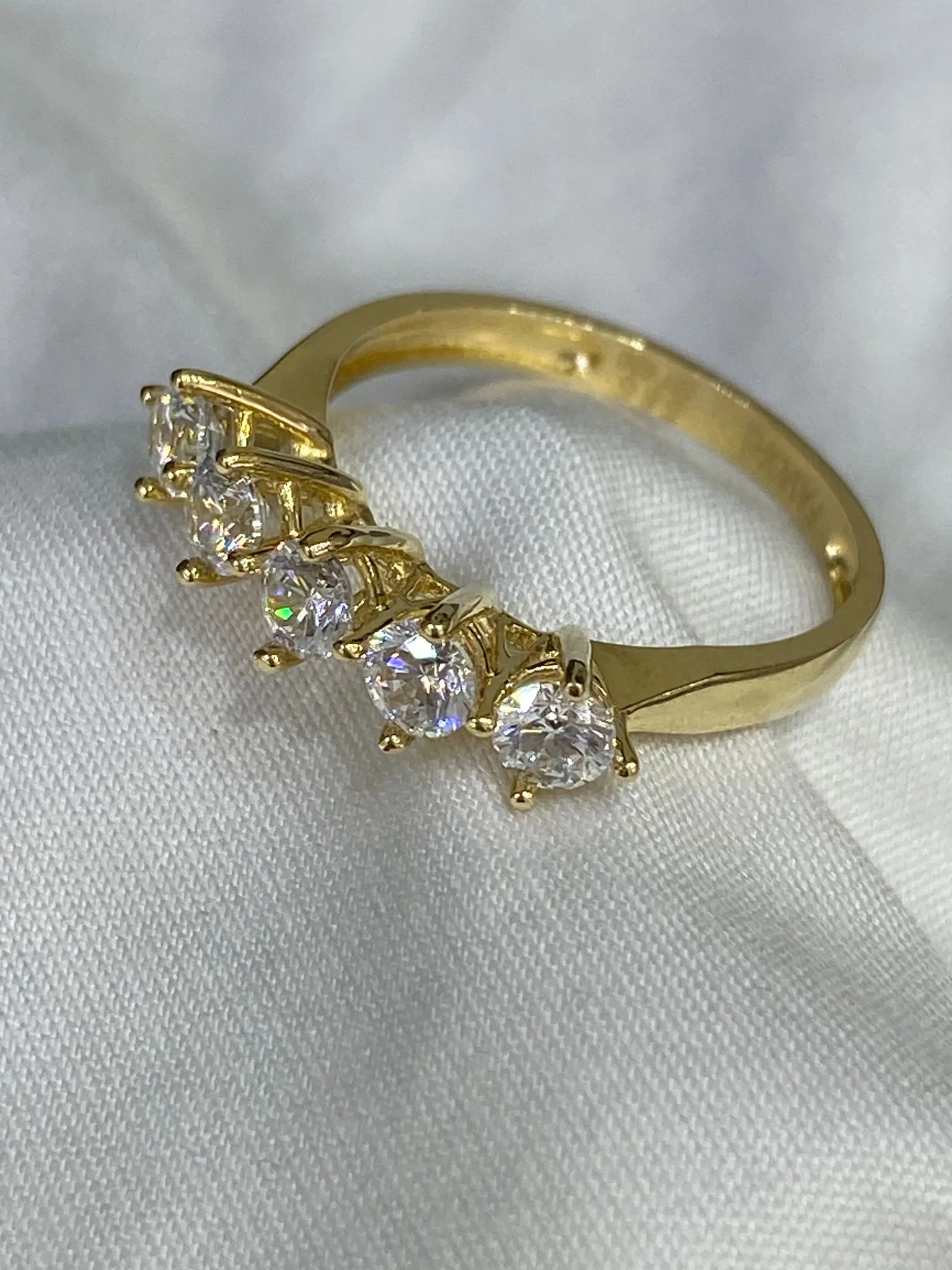 Favori Marka Beştaş Model Yüzük