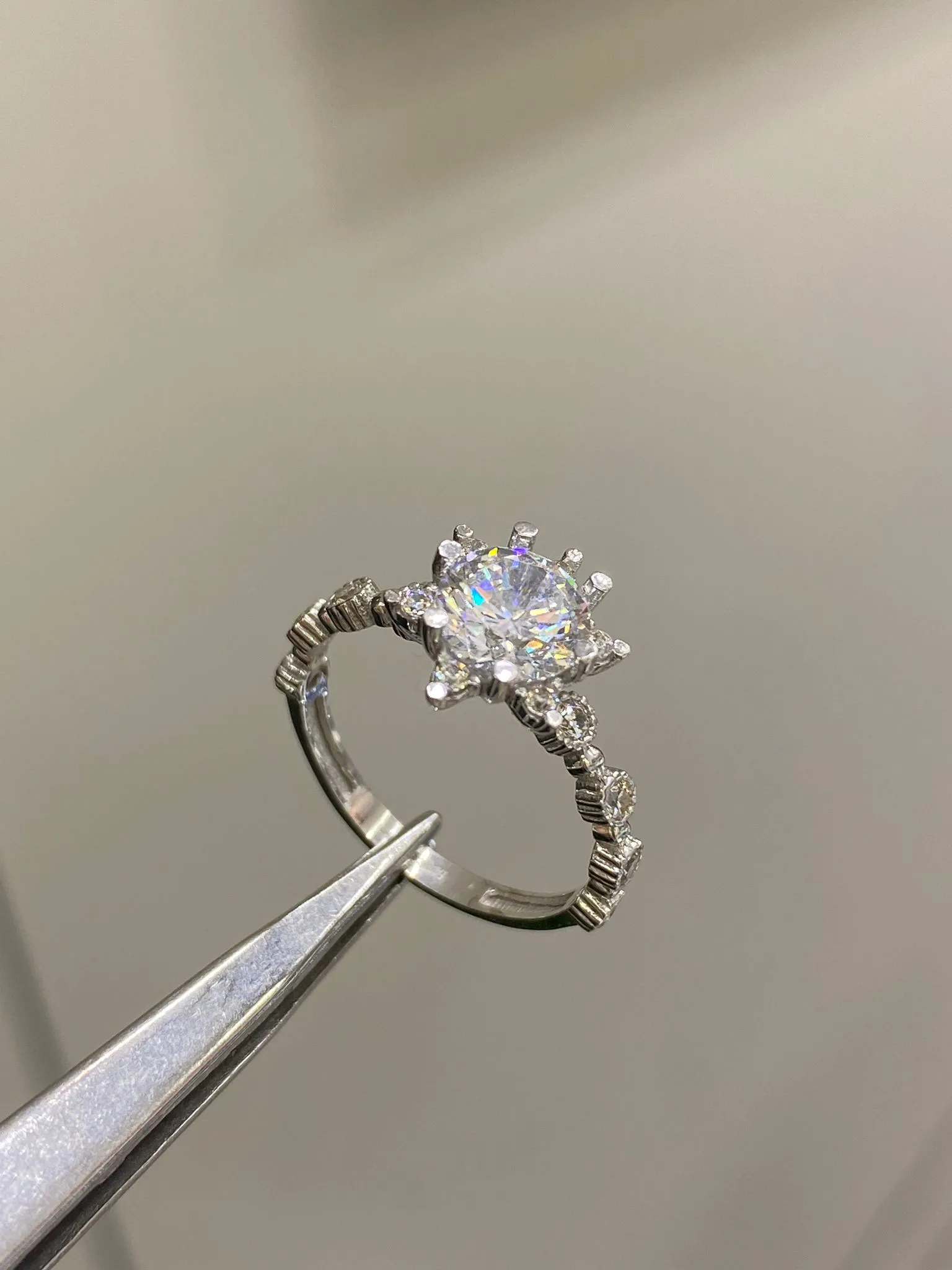 Favori Marka Lotus Çiçeği Model Yüzük