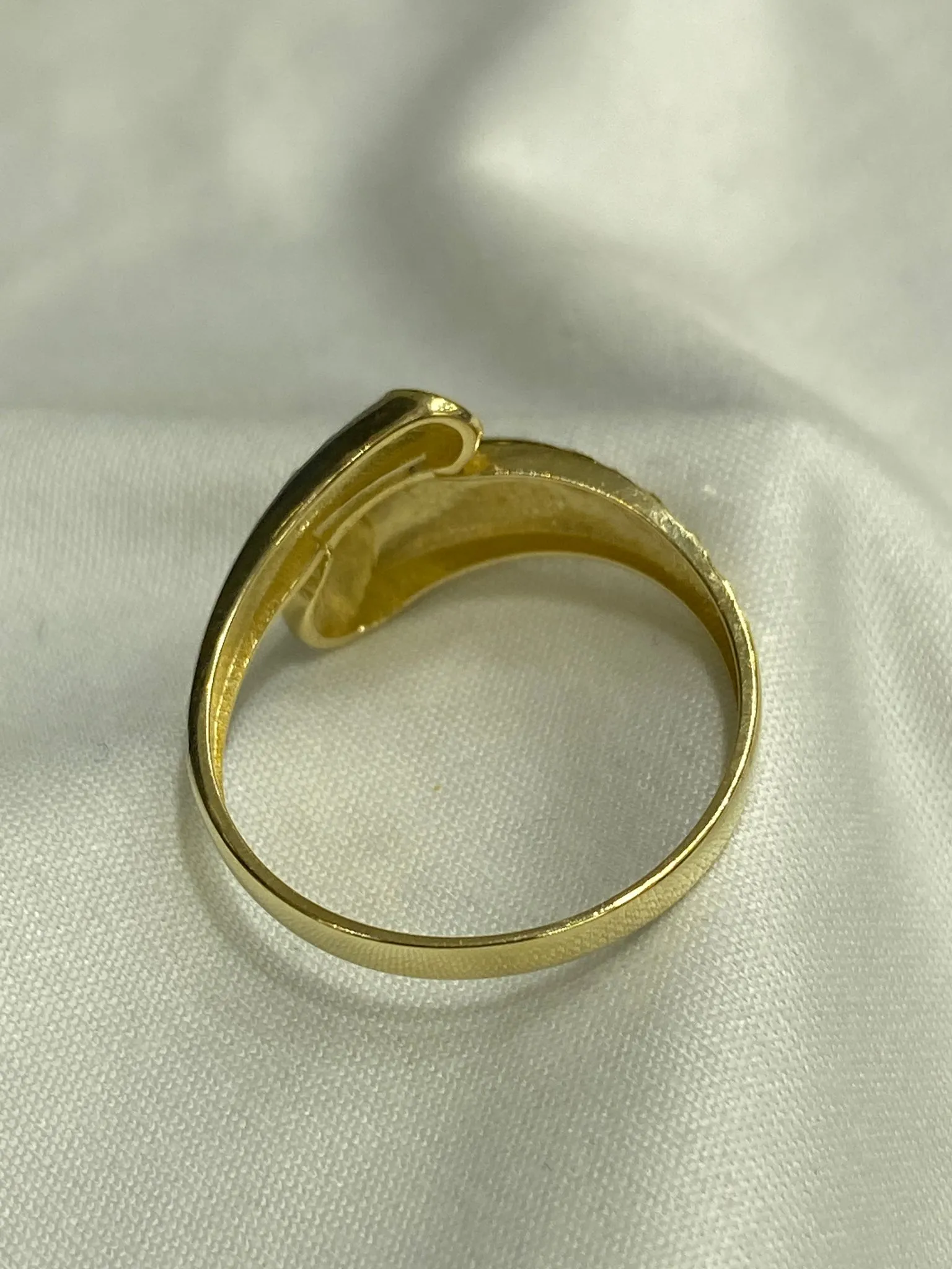 Favori Marka Çift Renk Kalemli Model Yüzük