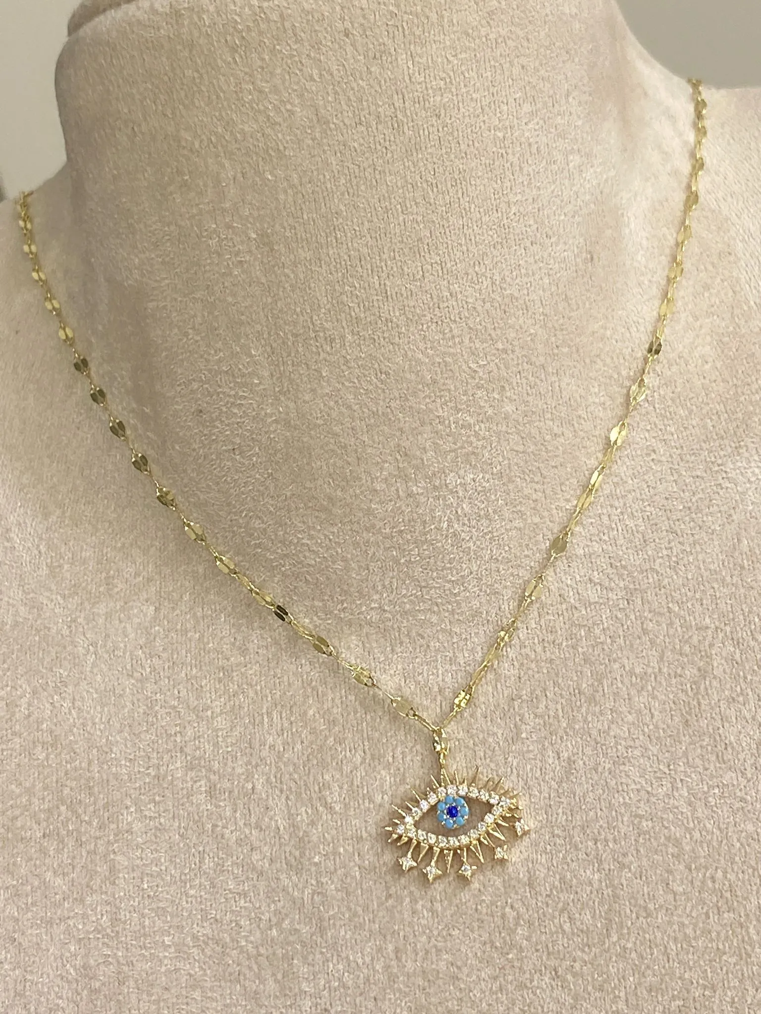 Favori Marka Göz Boncuk Model Kolye