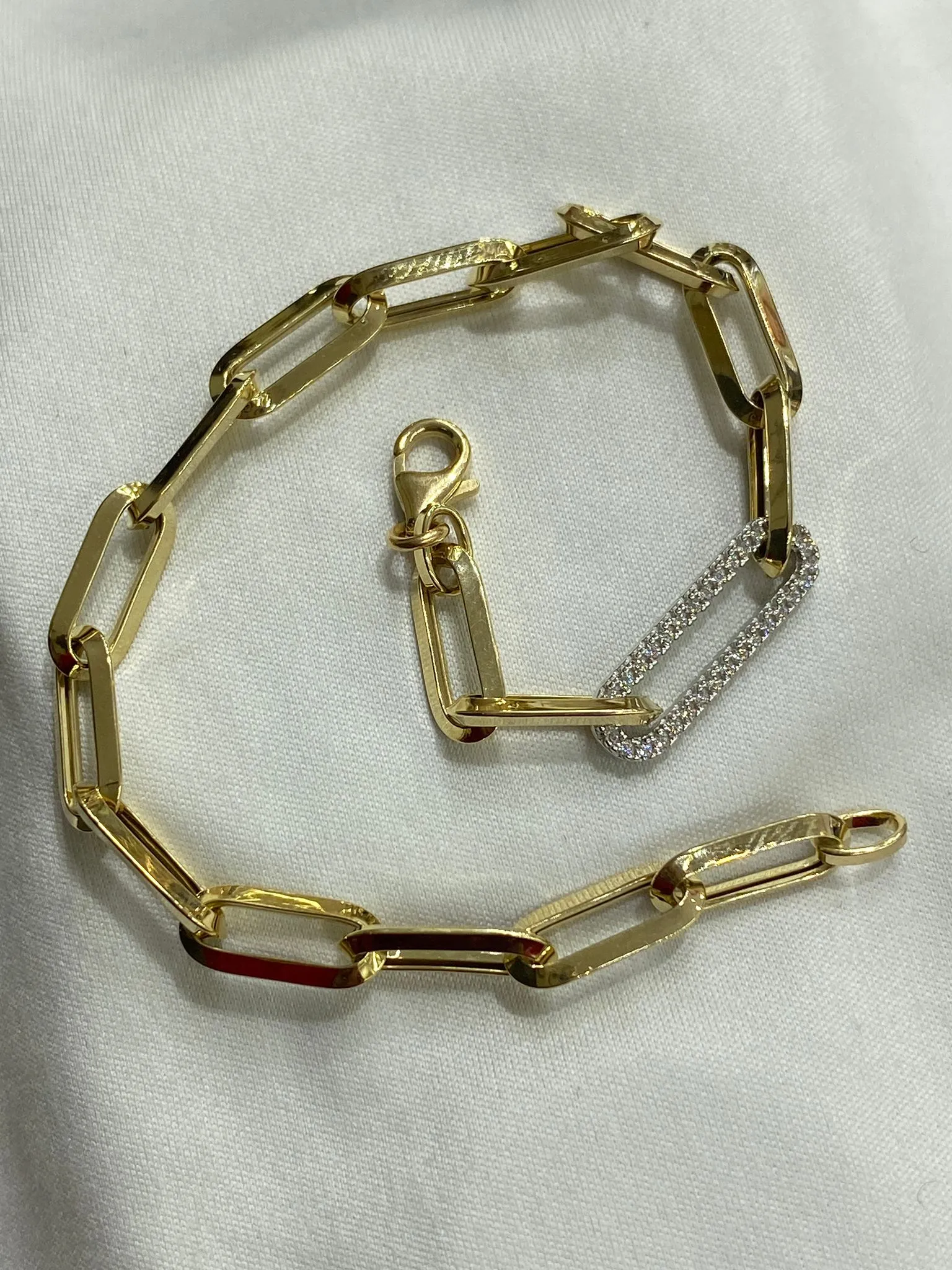 Favori Marka İtalyan Model Bileklik