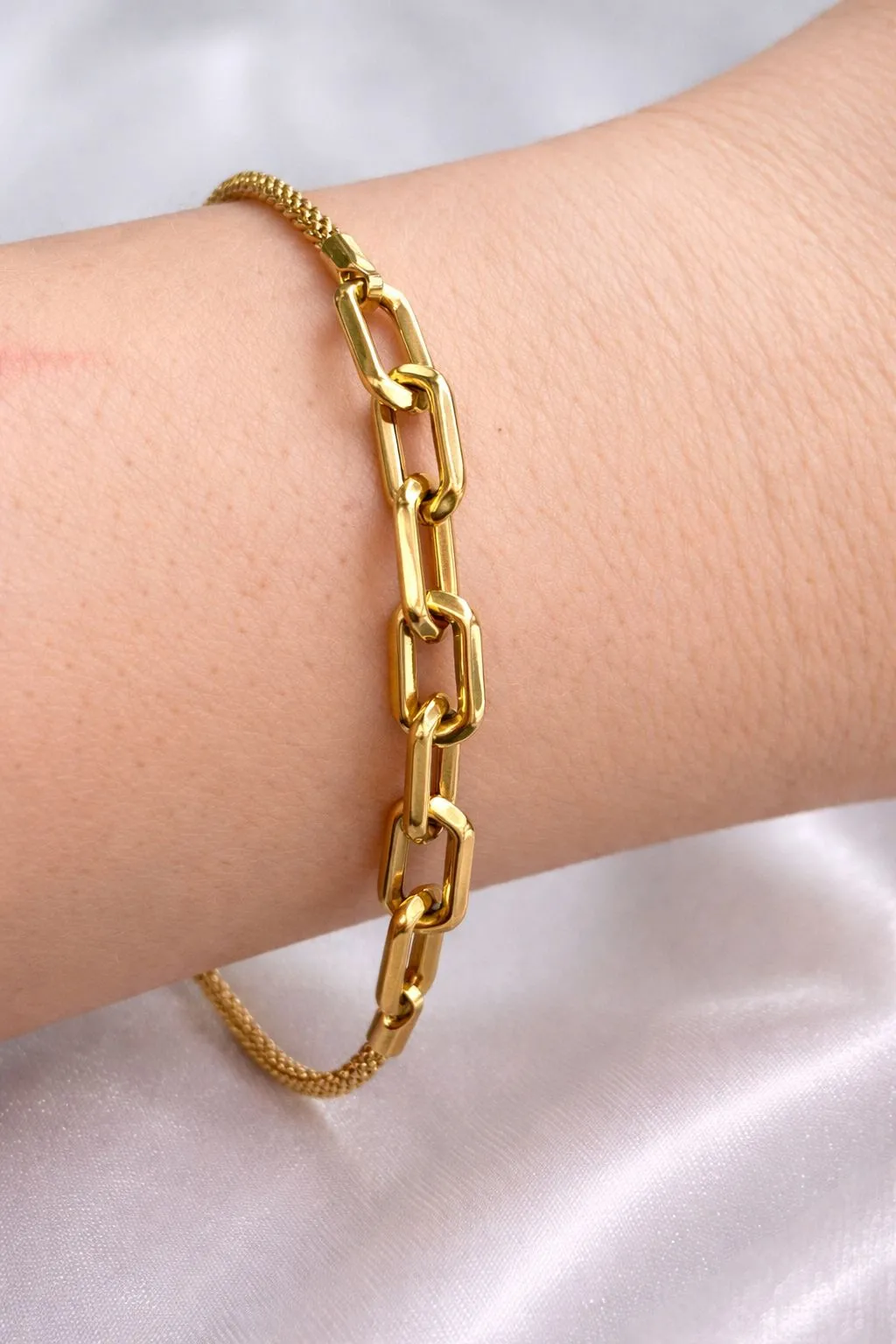 Favori Marka İtalyan Model Bileklik