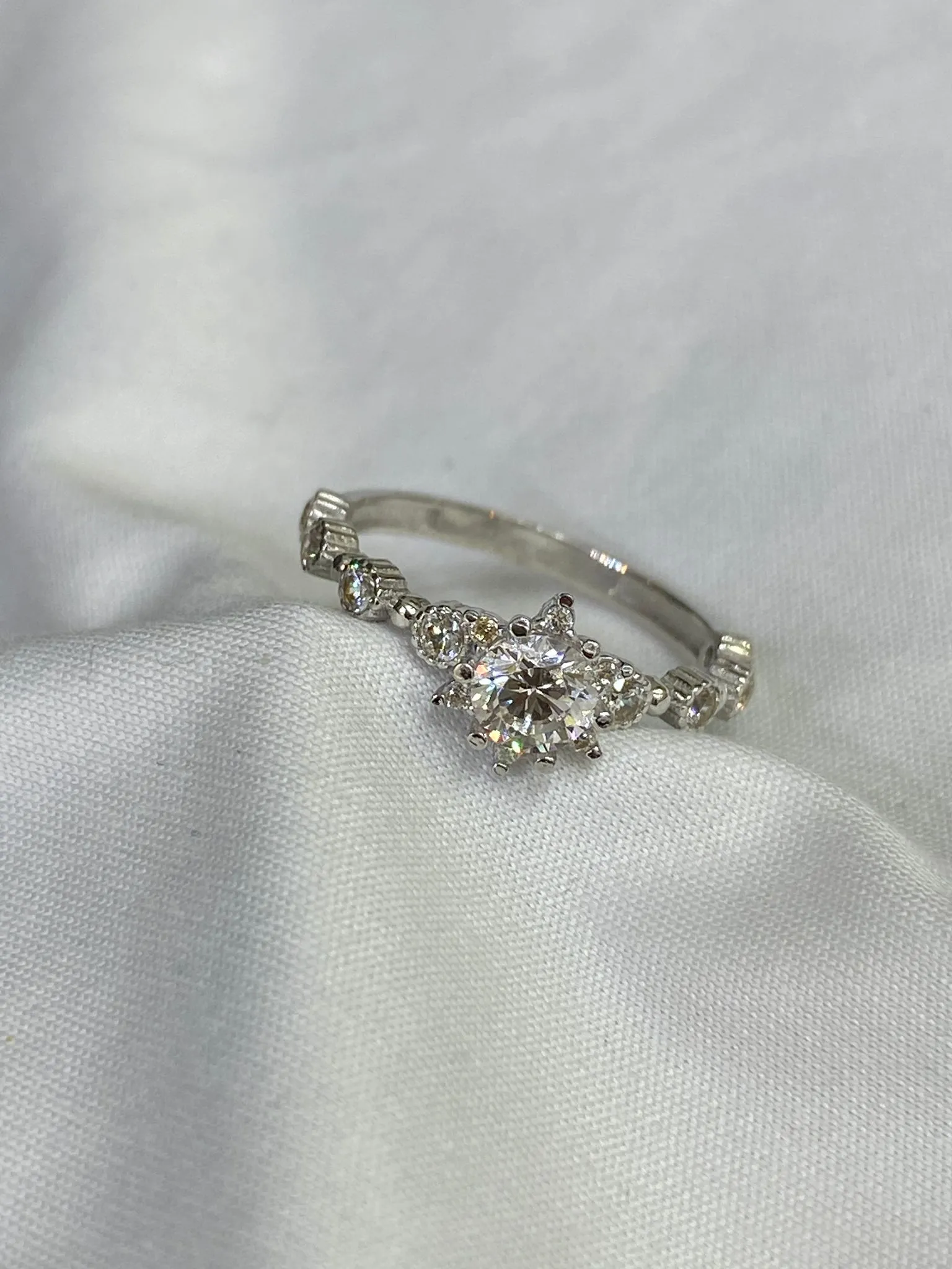 Favori Marka Lotus Çiçeği Yüzük