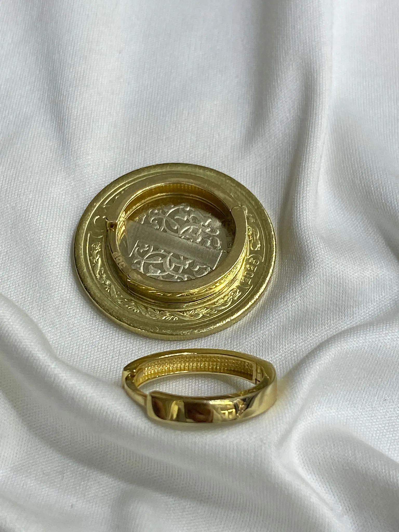 Favori Marka Halka Model Küpe