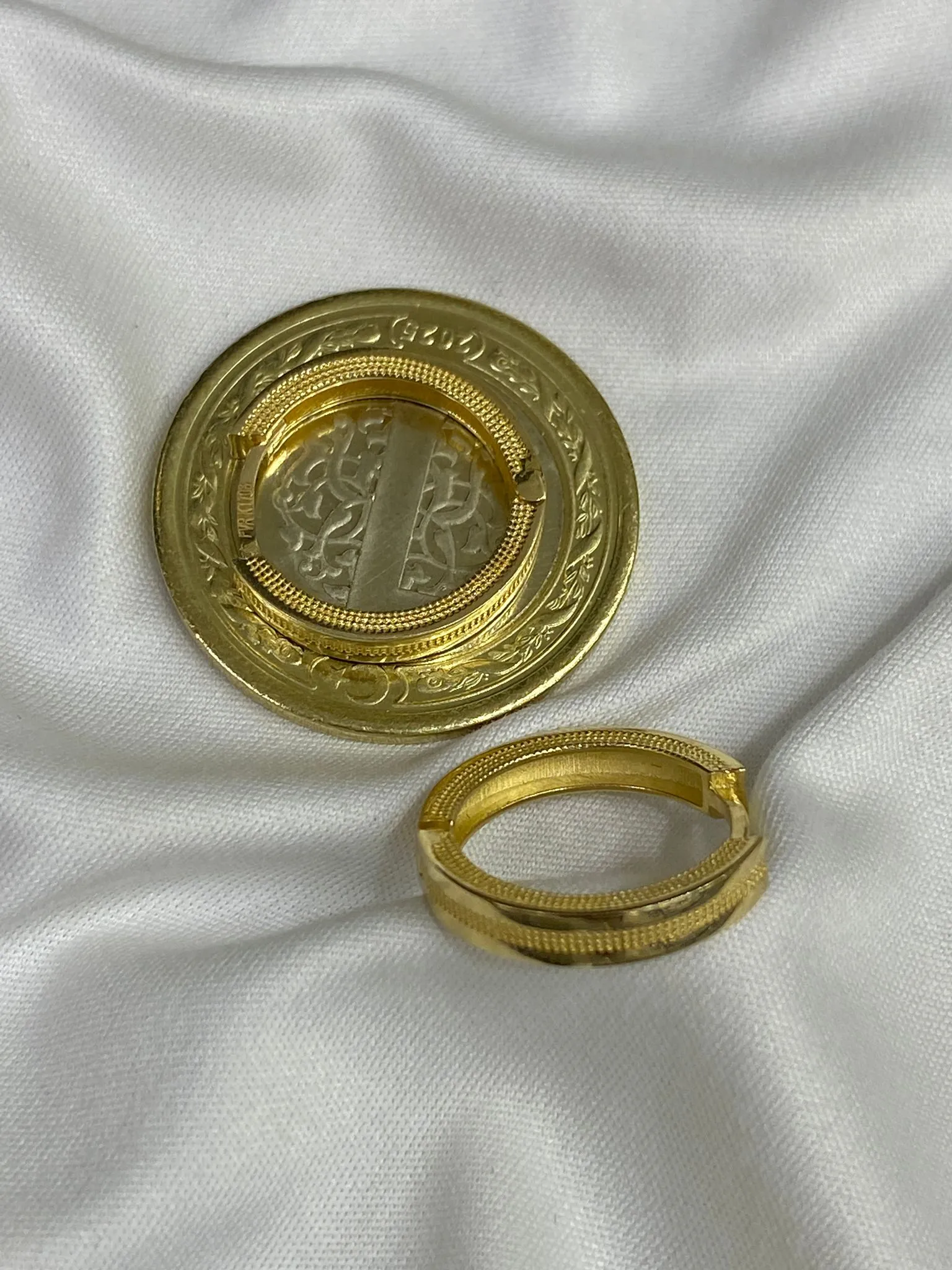 Favori Marka Halka Model Küpe