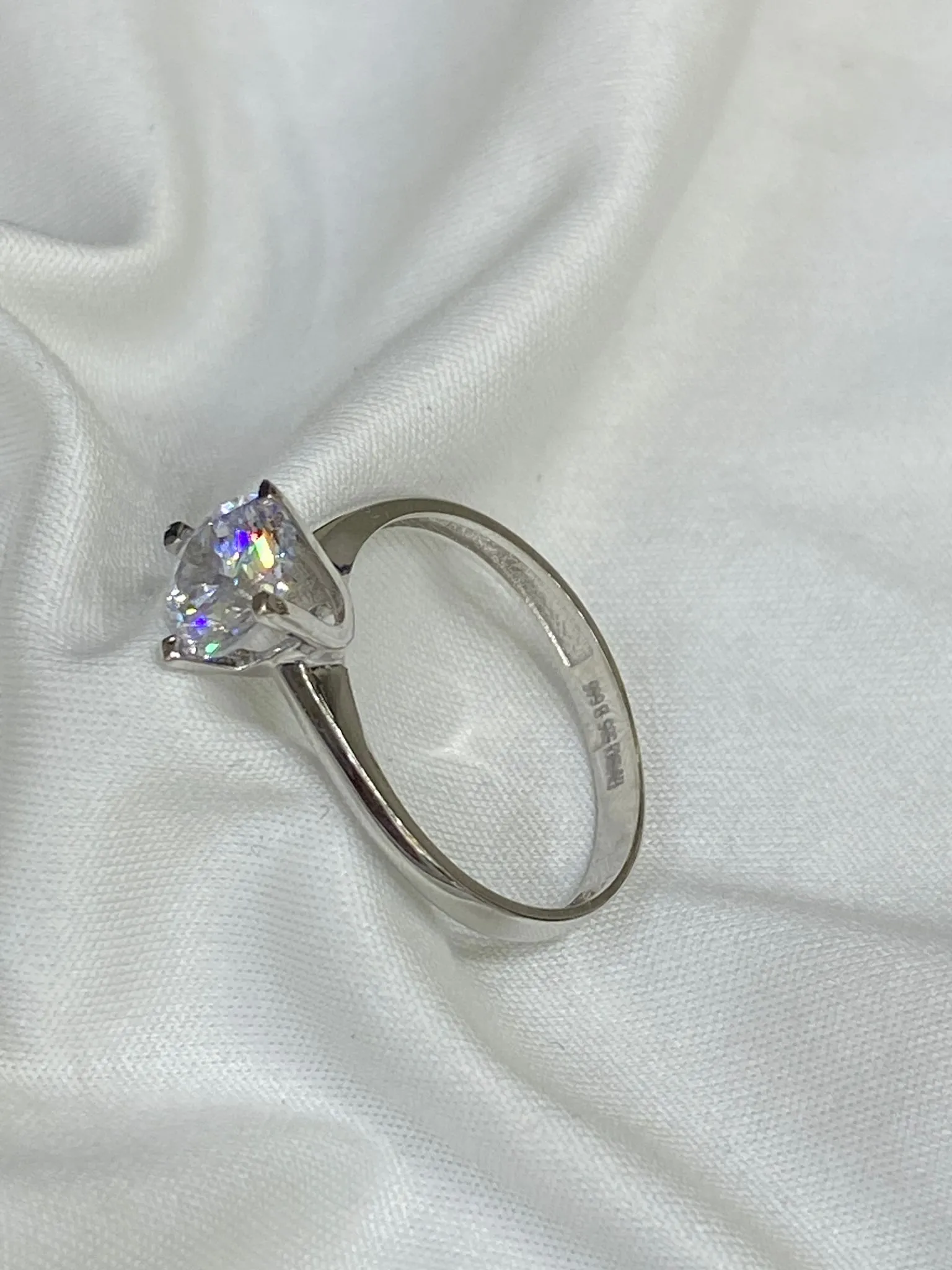 Favori Model Tektaş Model Yüzük