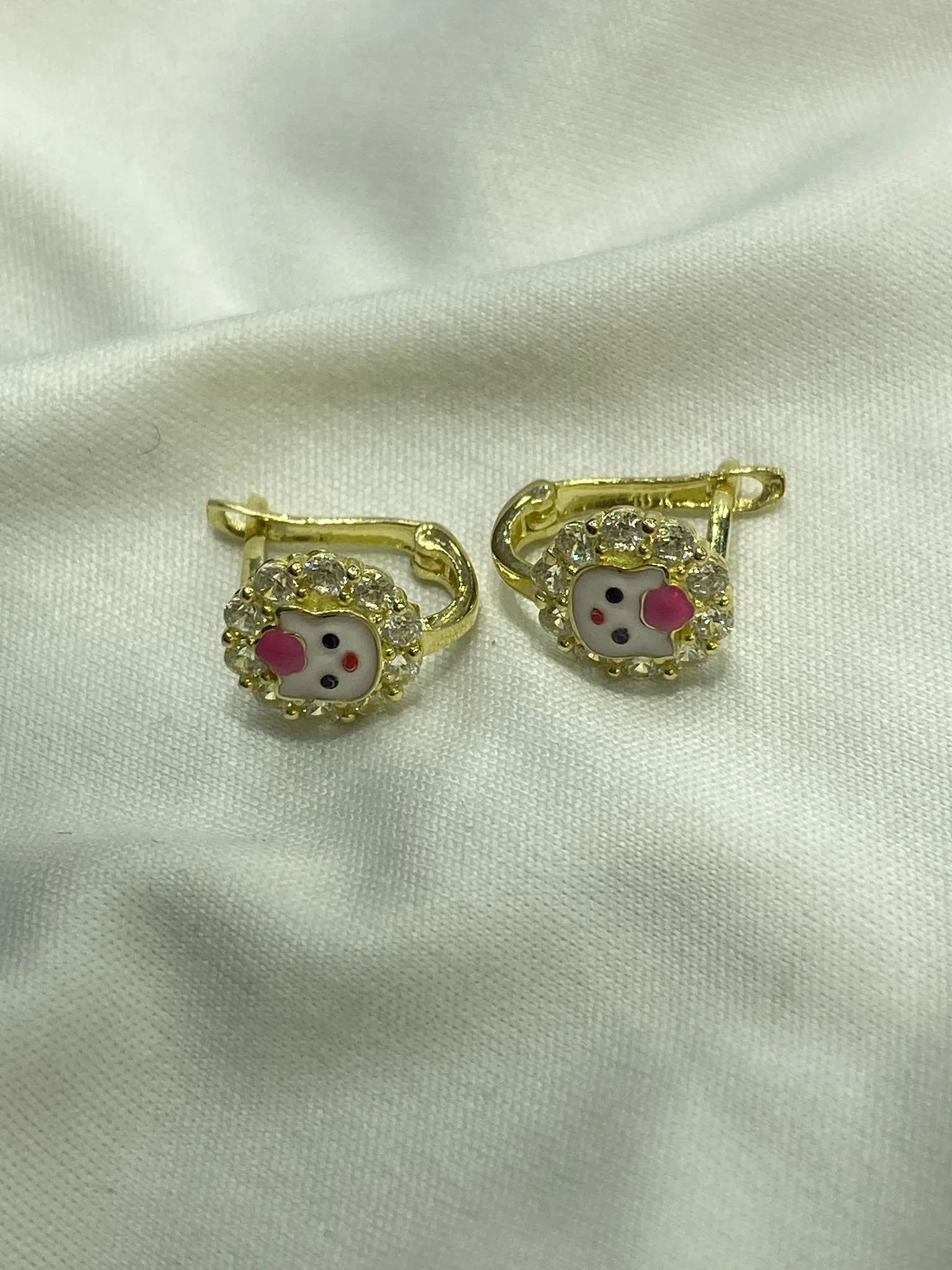 10 Ayar Favori Marka Çocuk Model Küpe