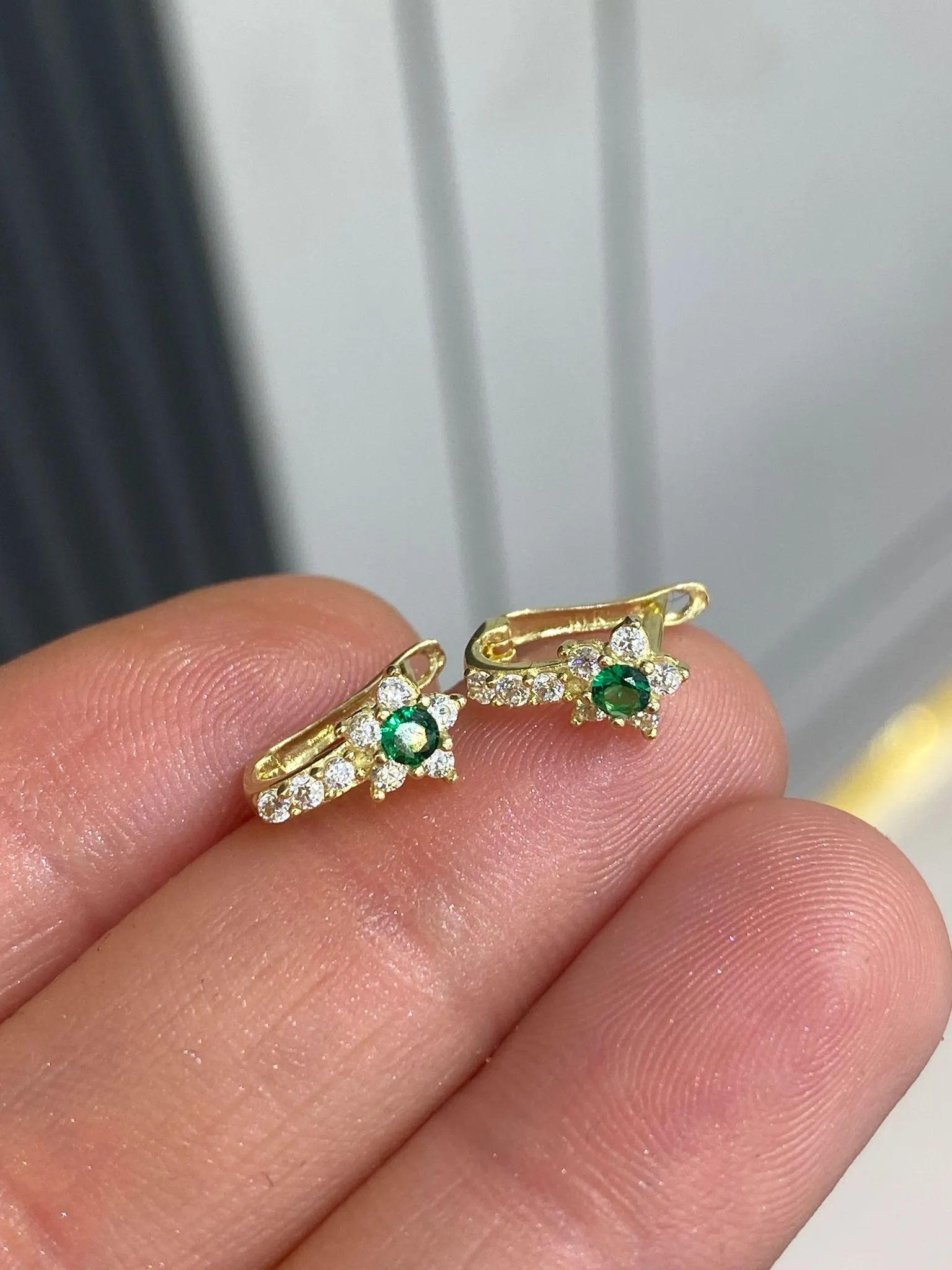 10 Ayar Favori Marka Çocuk Model Küpe