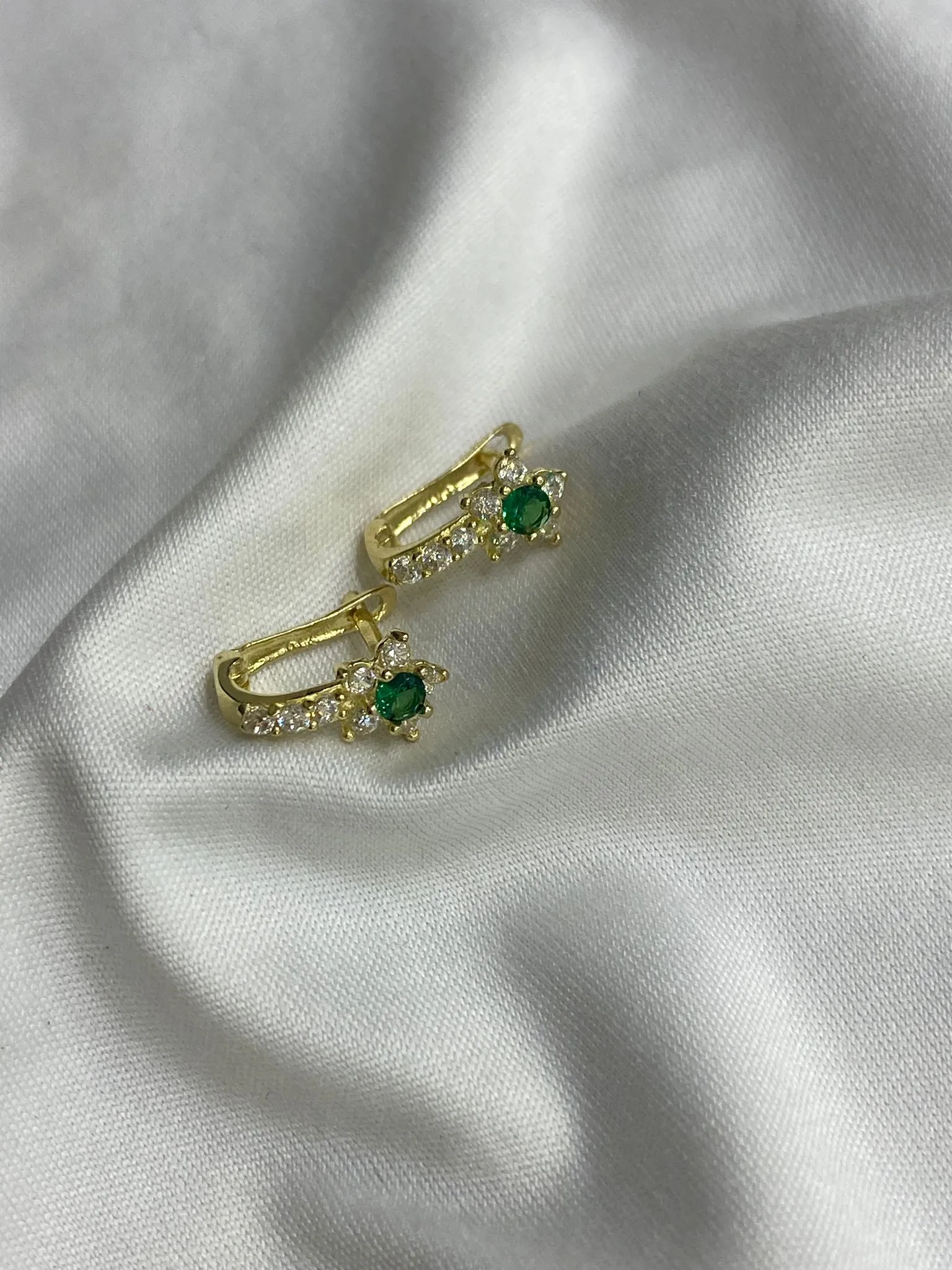 10 Ayar Favori Marka Çocuk Model Küpe