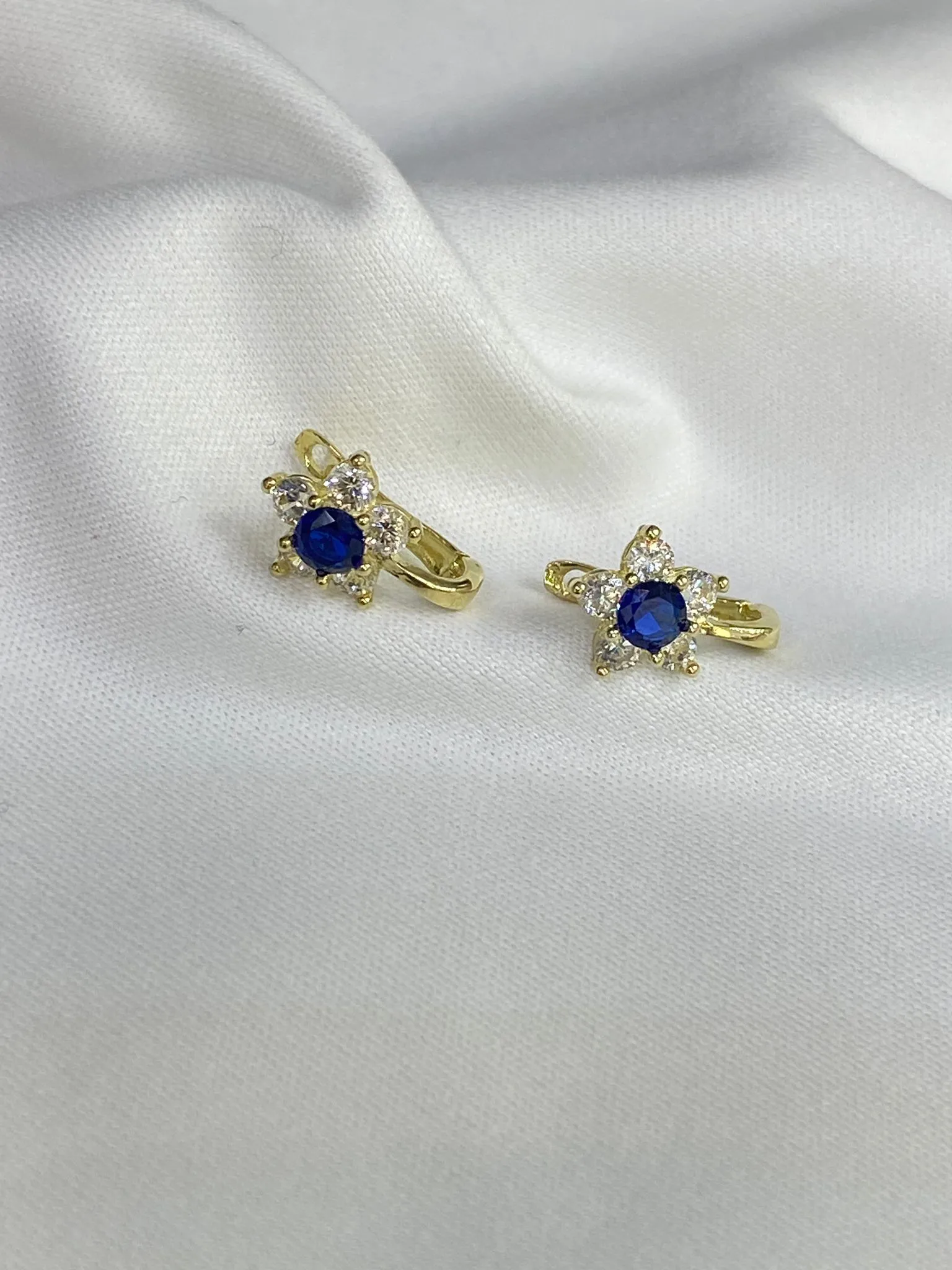 10 Ayar Favori Marka Çocuk Model Küpe