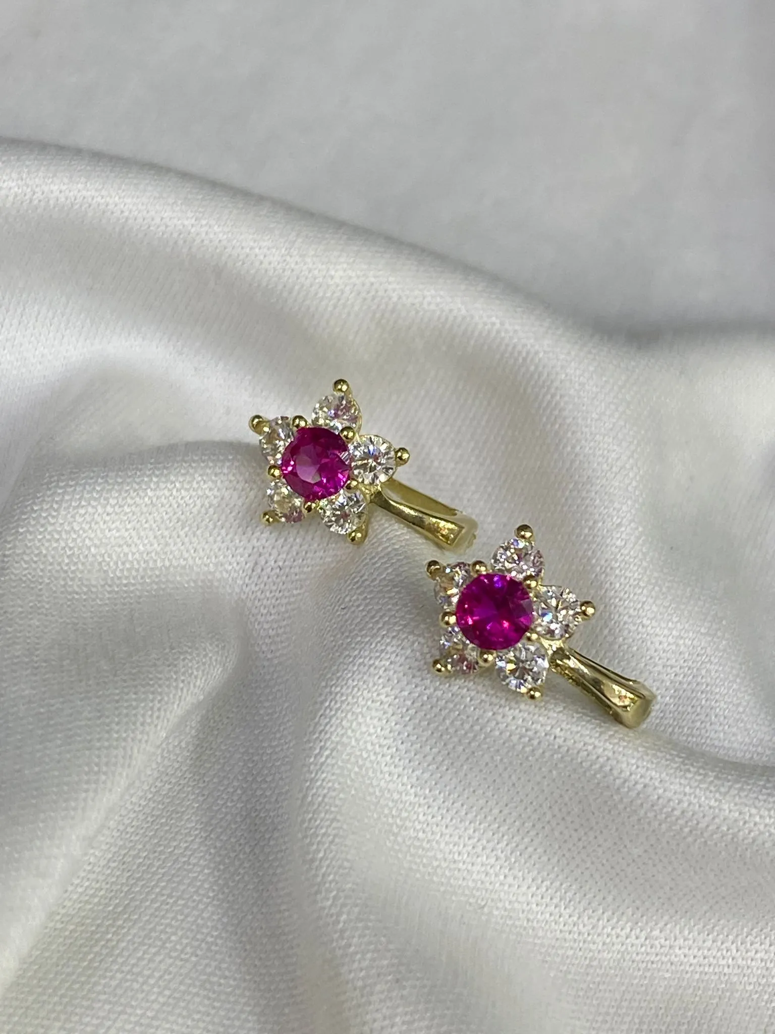 10 Ayar Favori Marka Çocuk Model Küpe