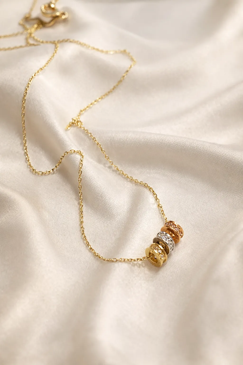 Favori Marka İtalyan Model Kolye