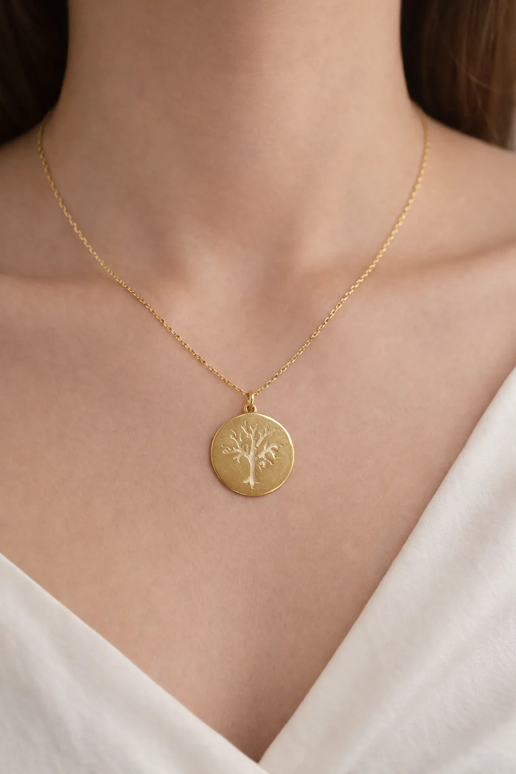 Favori Marka Yaşam Ağacı Model Kolye