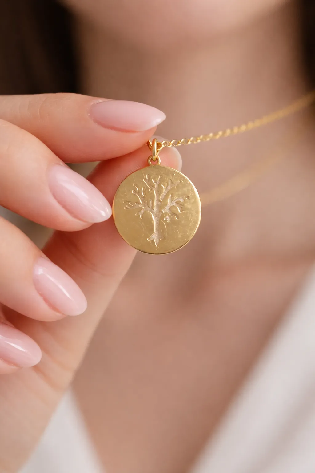 Favori Marka Yaşam Ağacı Model Kolye