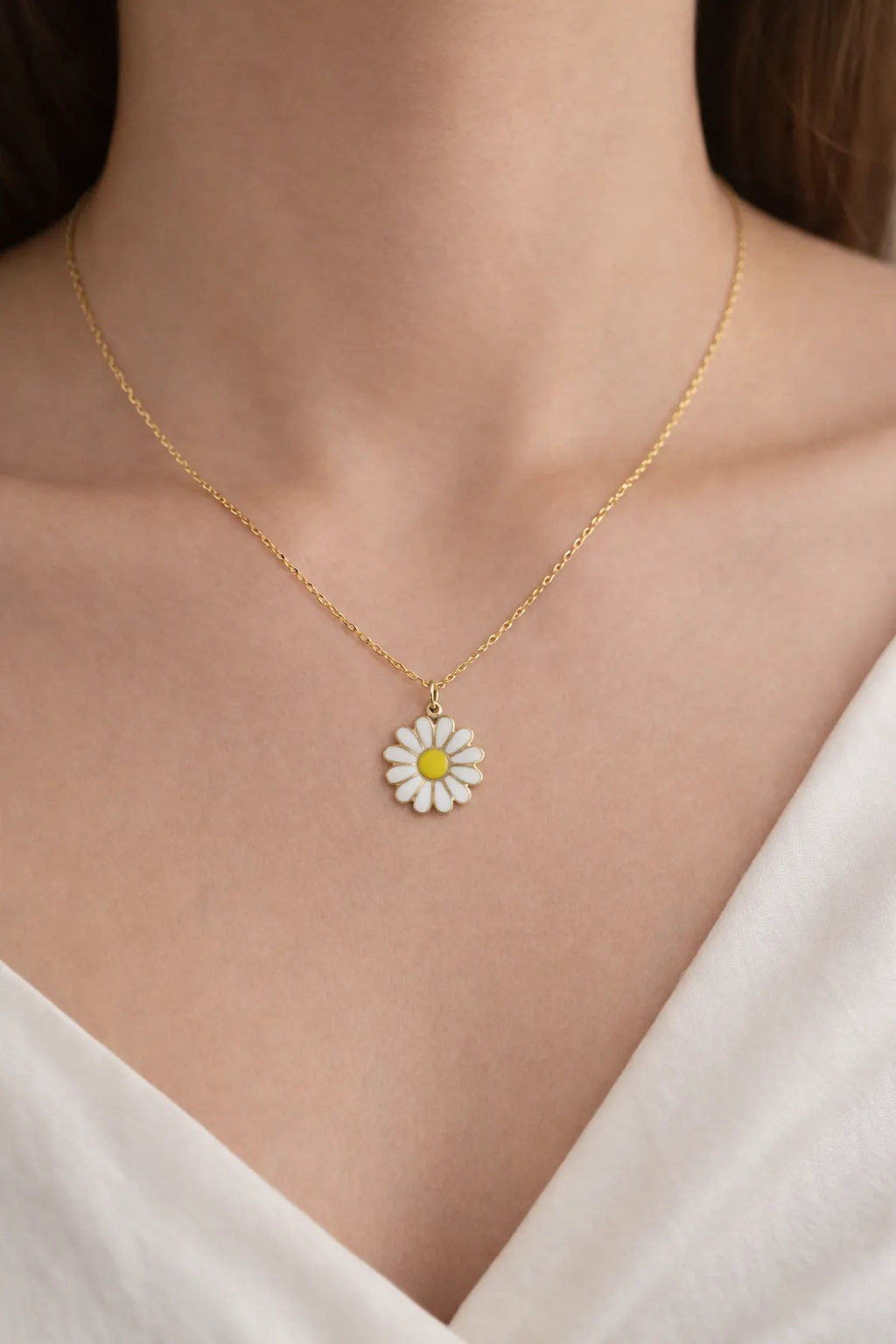 Favori Marka Papatya Model Kolye