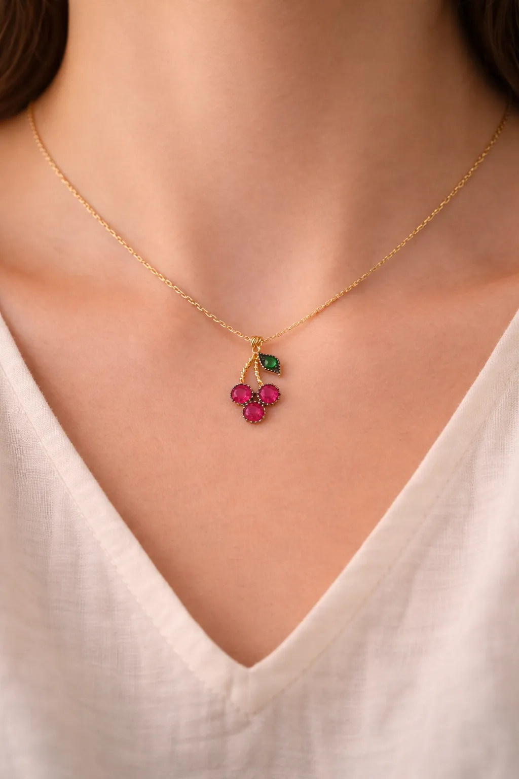 Favori Marka Kirazlı Kolye