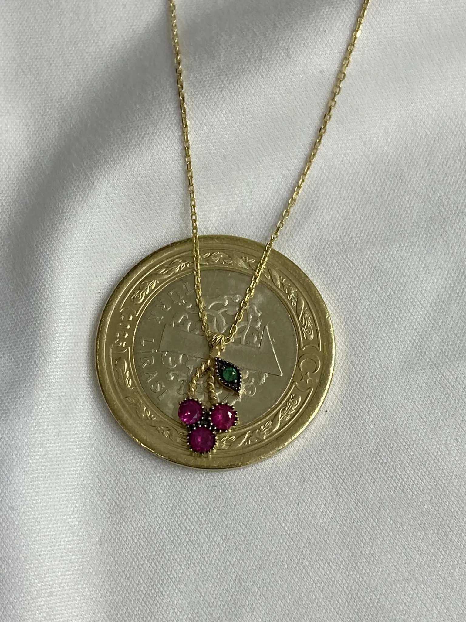 Favori Marka Kirazlı Kolye