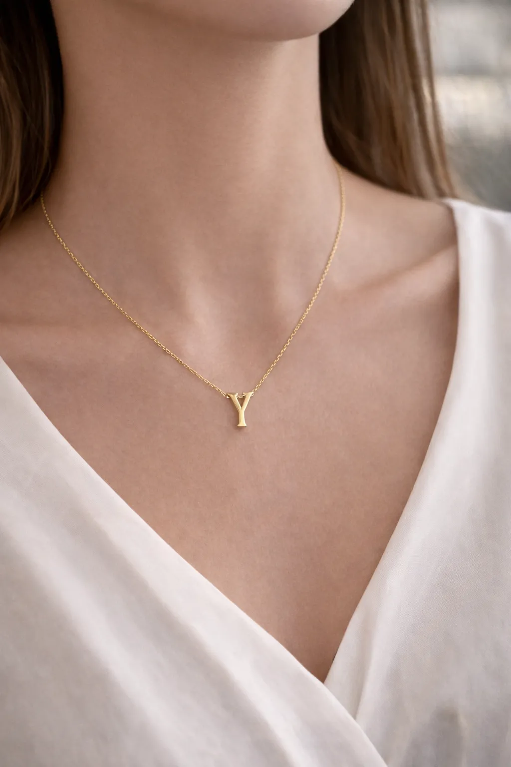 Favori Marka Y Harf Model Kolye 