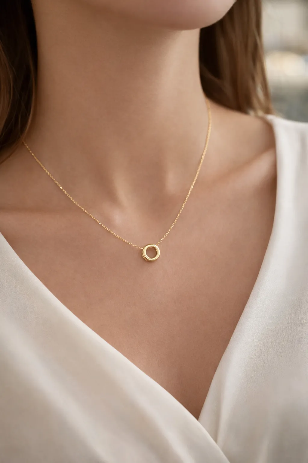 Favori Marka Harf Model Kolye