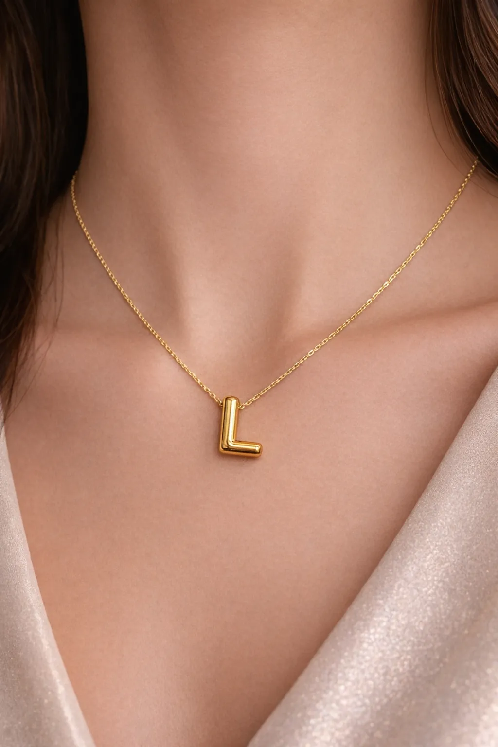 Favori Marka Bolan Model Harf Kolye