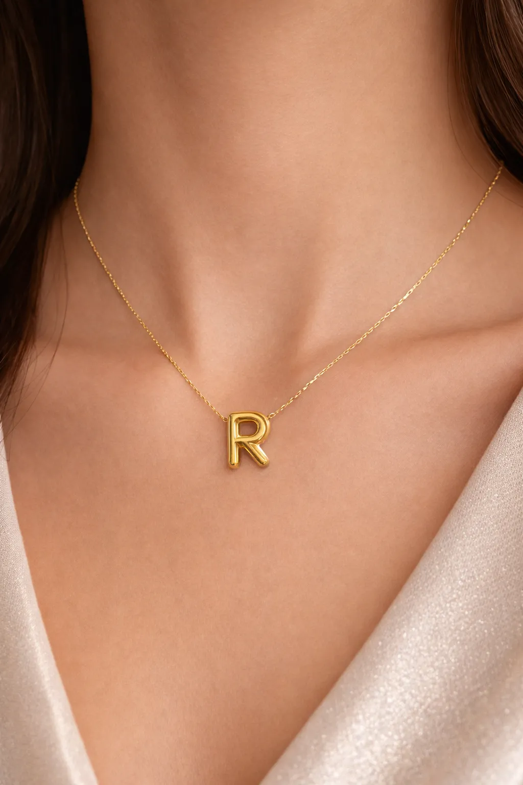 Favori Marka Bolan Model Harf Kolye