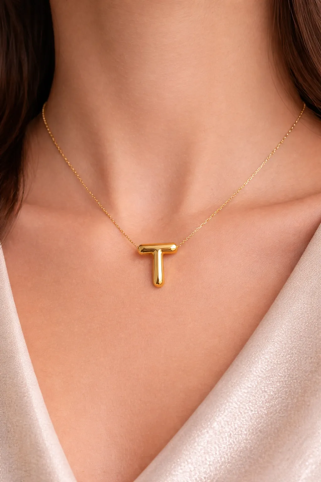 Favori Marka Bolan Model Harf Kolye