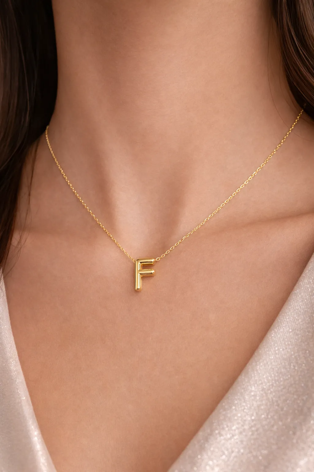 Favori Marka Bolan Model Harf Kolye