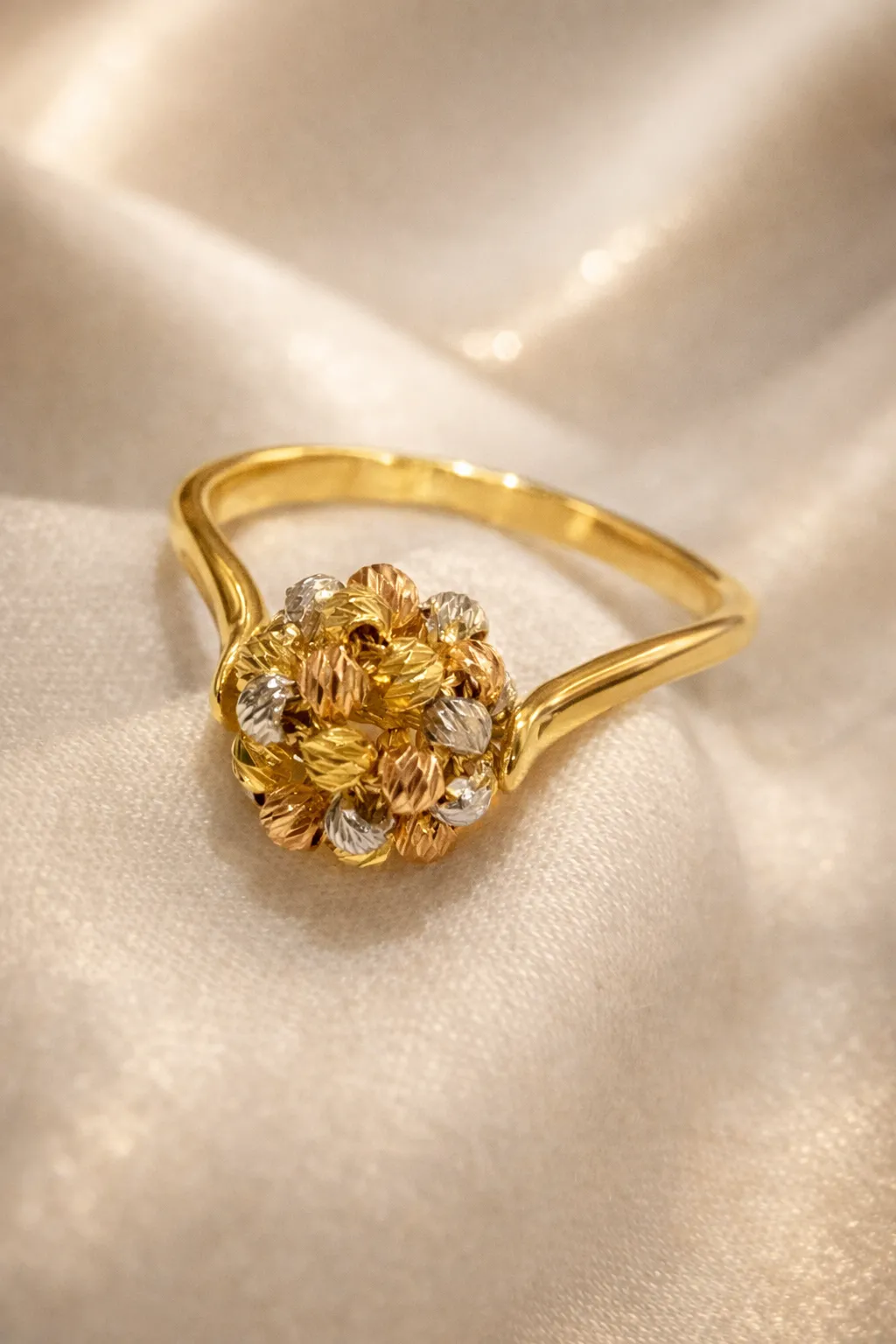 Favori Marka Üç Renk Dorikalı Yüzük