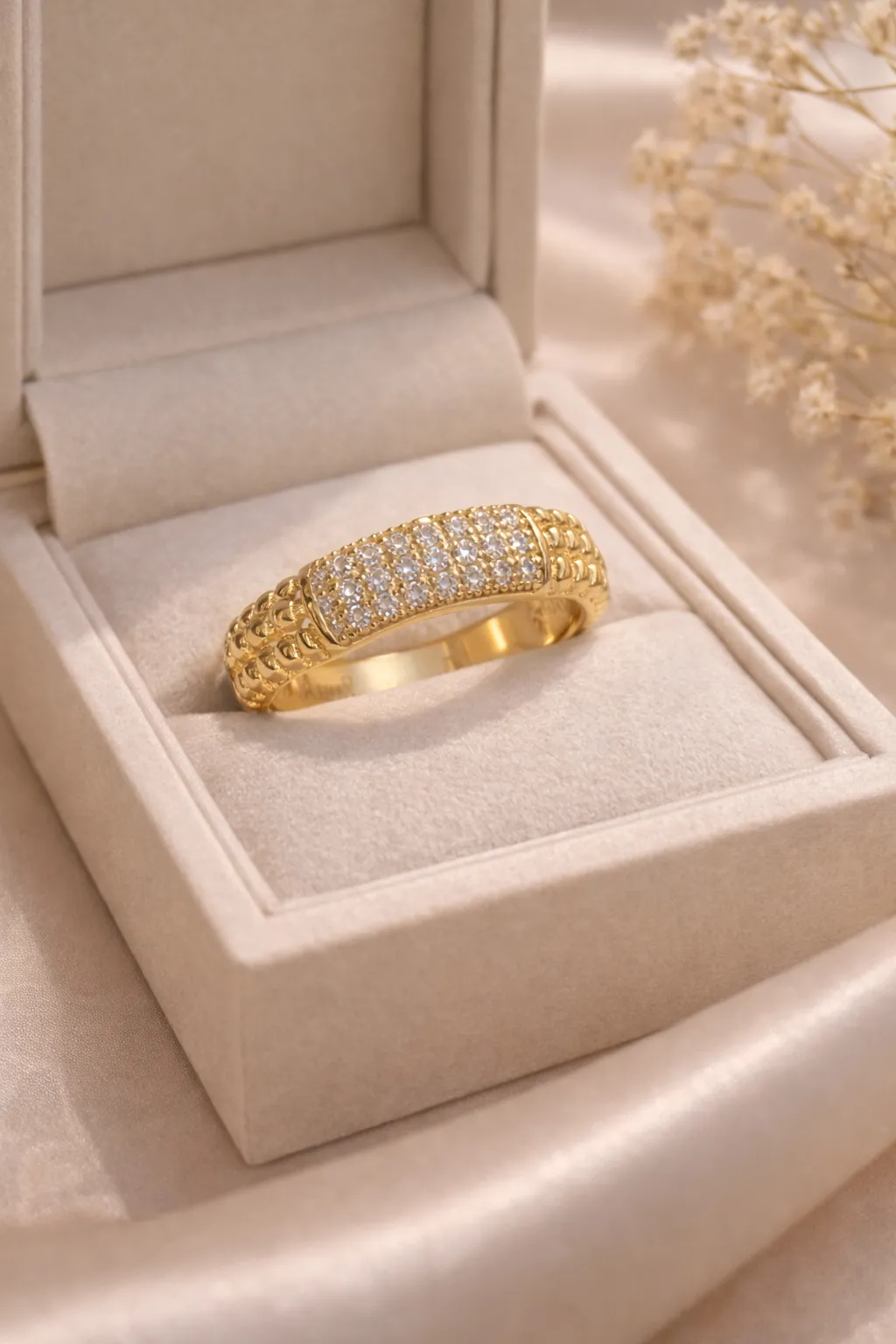 Favori Marka İtalyan Model Taşlı Yüzük