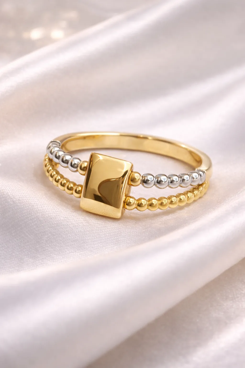 Favori Marka Fantezi Model Yüzük