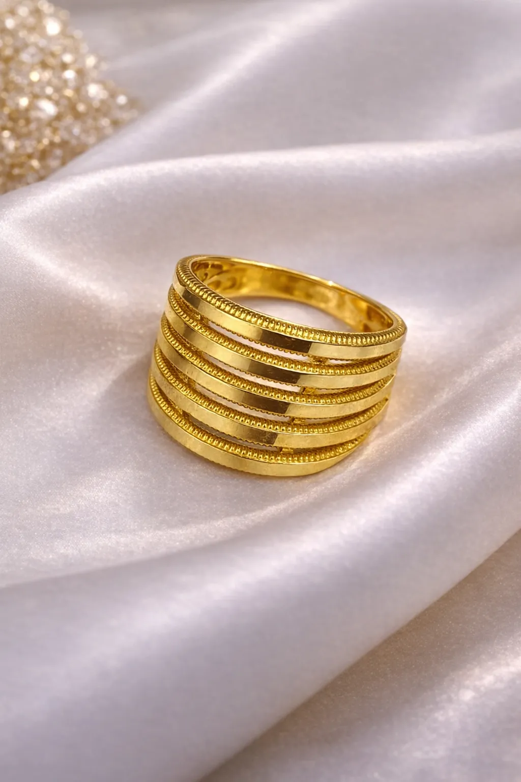 Favori Marka Kaburga Yüzük