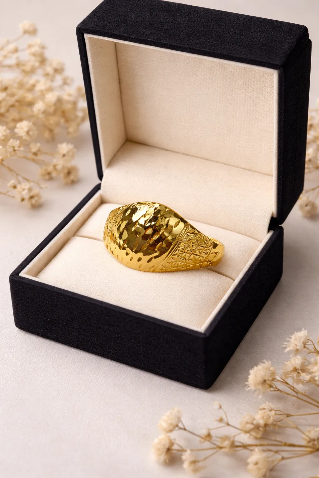 Favori Marka Kalemli Model Yüzük